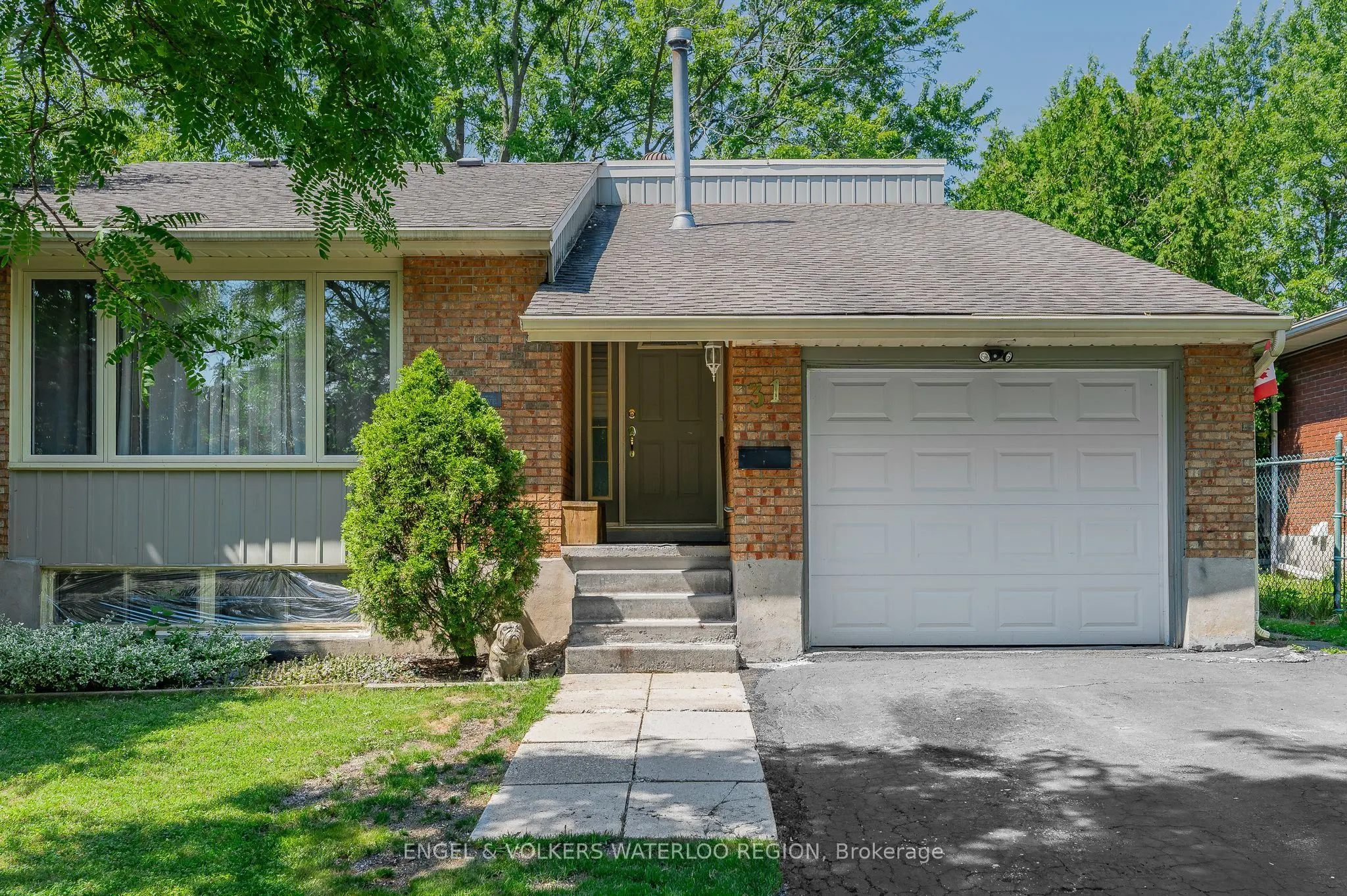 31 Mulberry Lane
