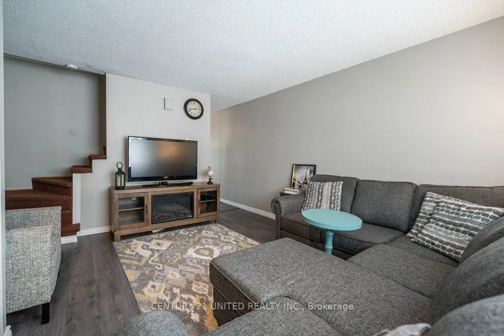 610 George Street N, #11