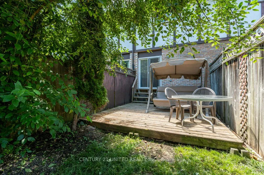 610 George Street N, #11