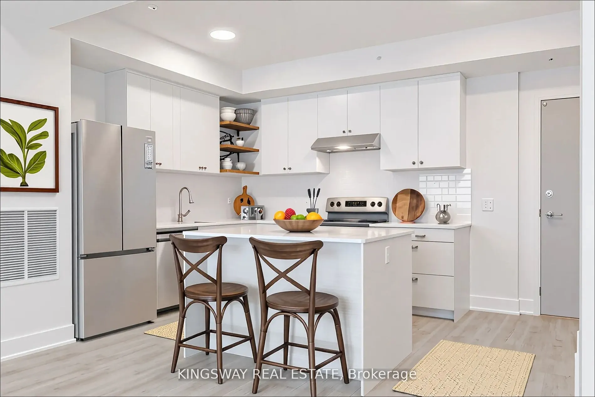 19B West Street N #303