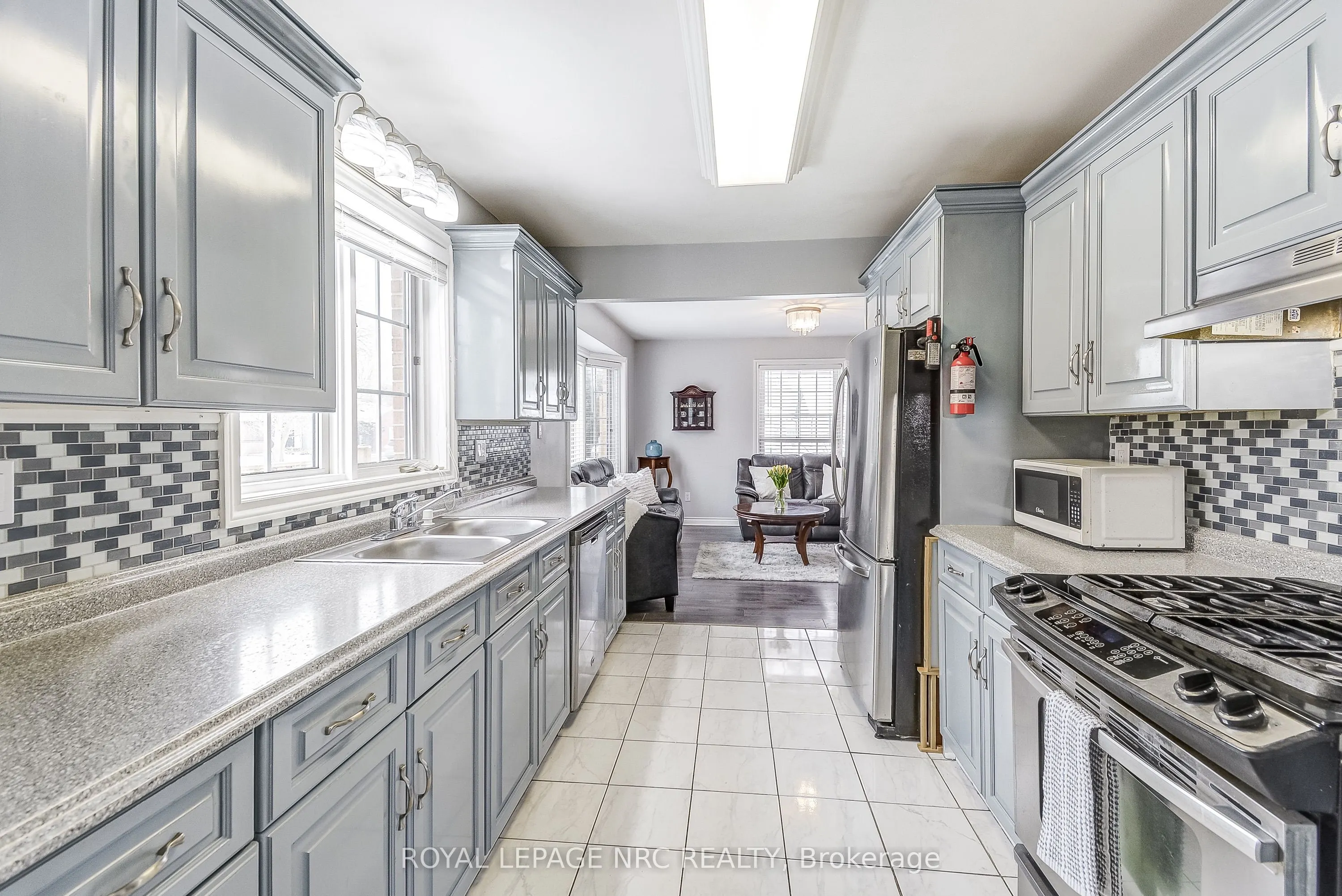 32 The Promenade Road
