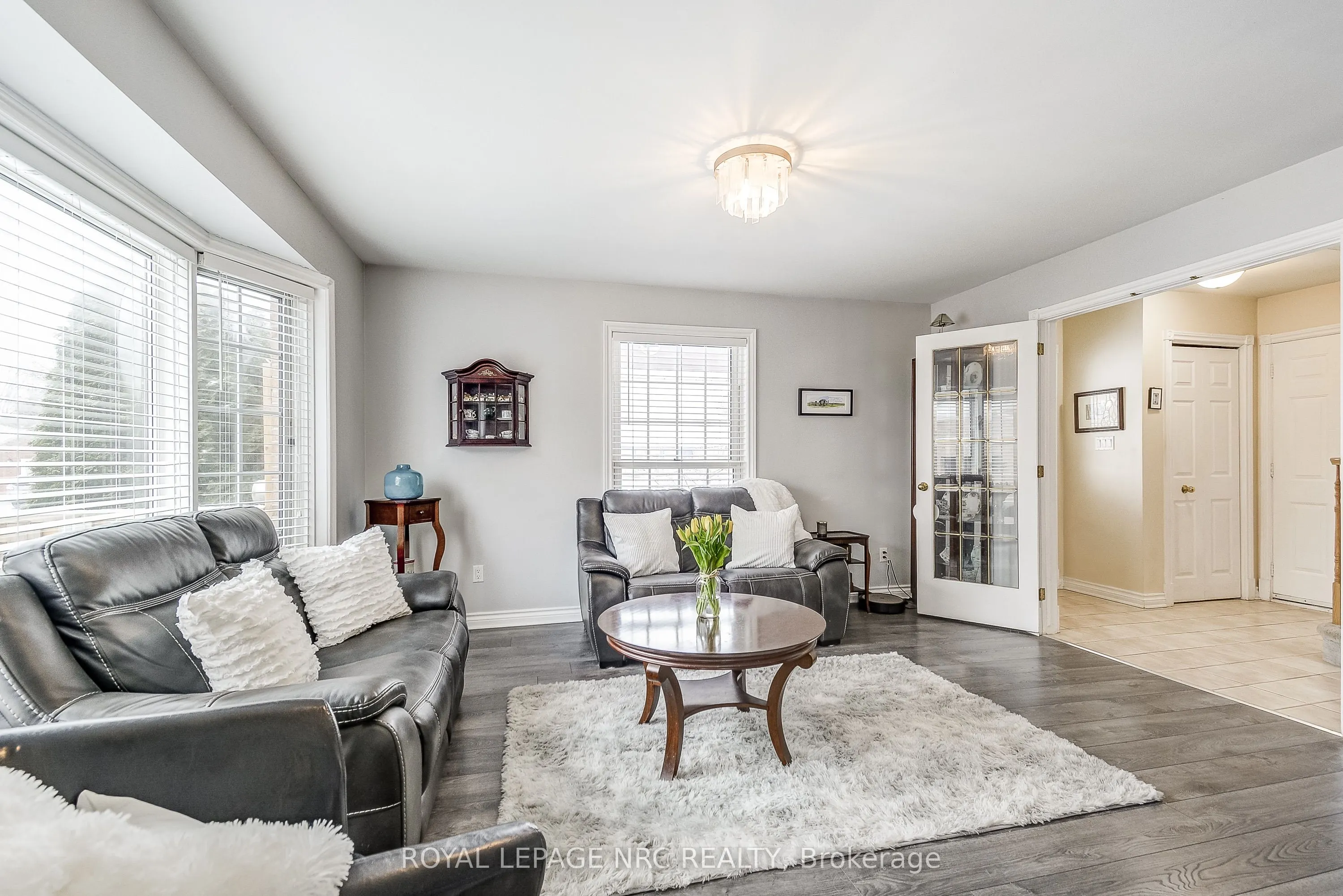 32 The Promenade Road