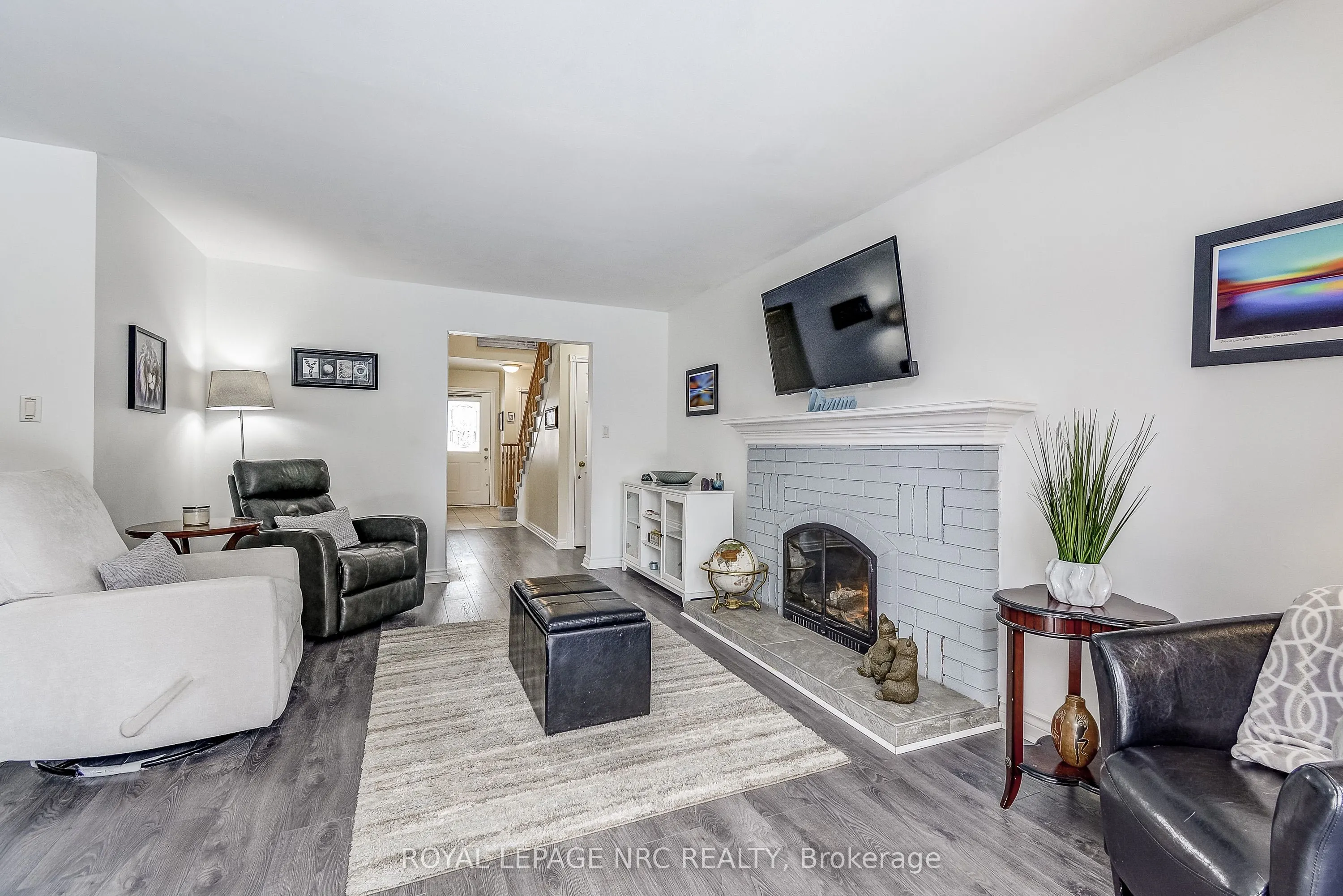 32 The Promenade Road