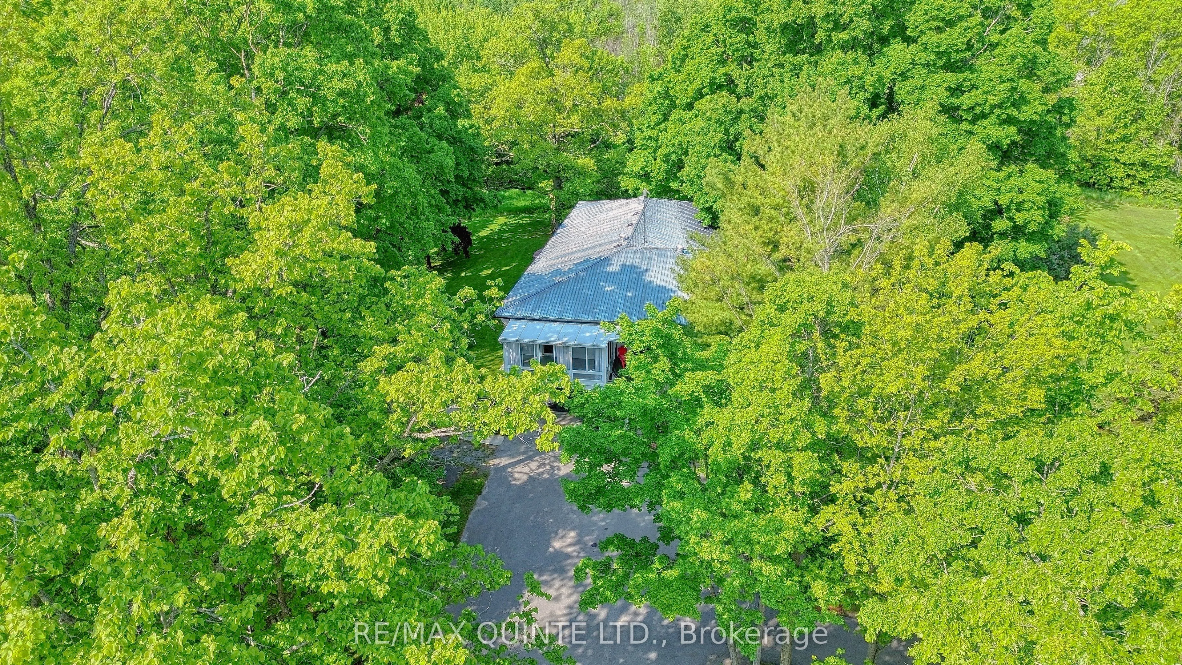 548 Lorna Lane