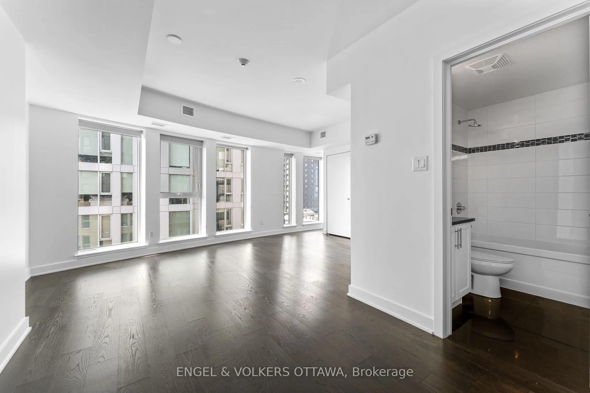 40 Nepean Street, #1104