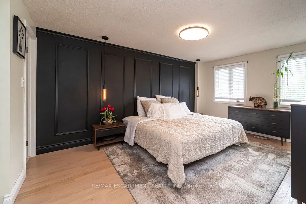9 Bing Crescent