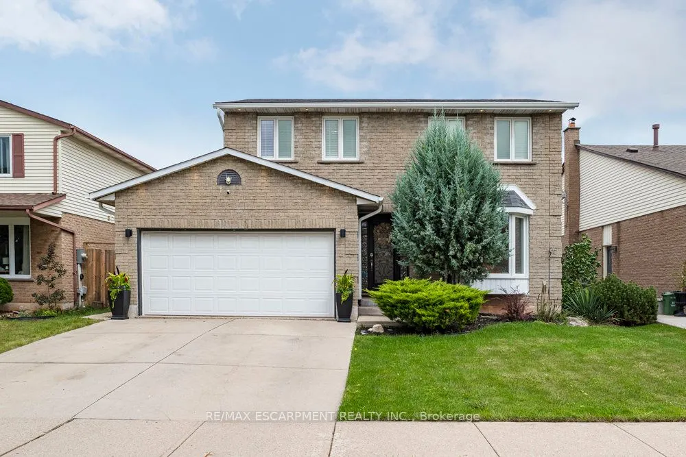 9 Bing Crescent
