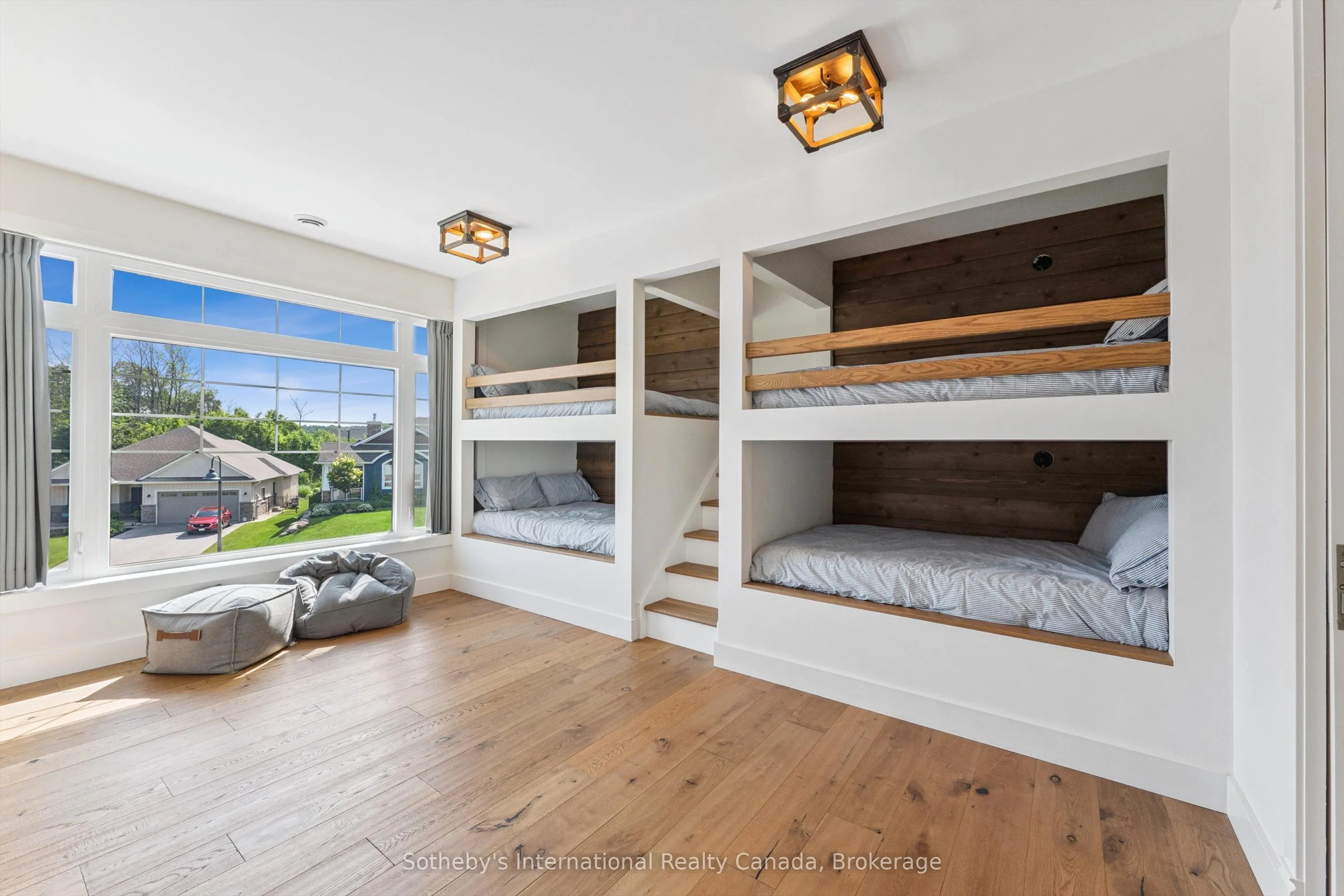 511 Algonquin Trail