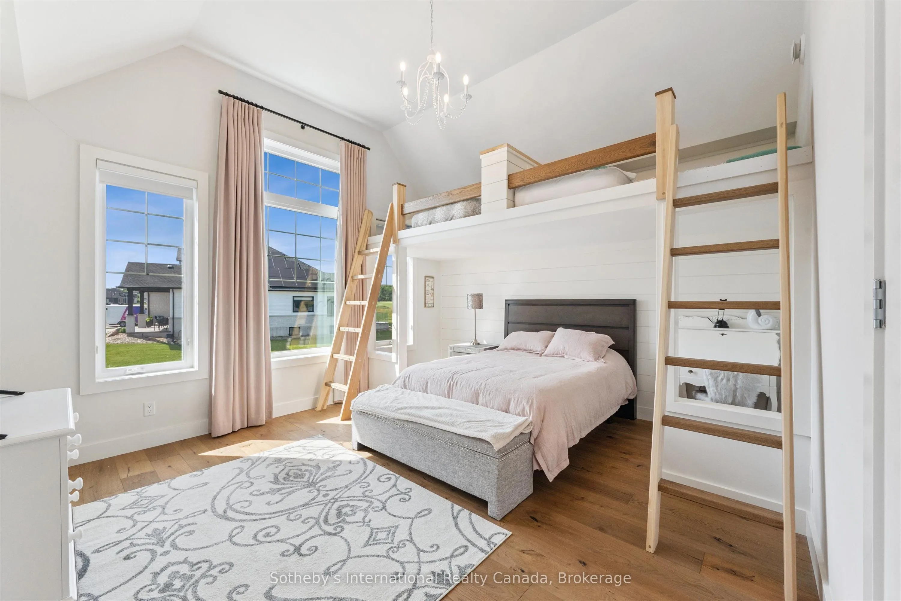 511 Algonquin Trail