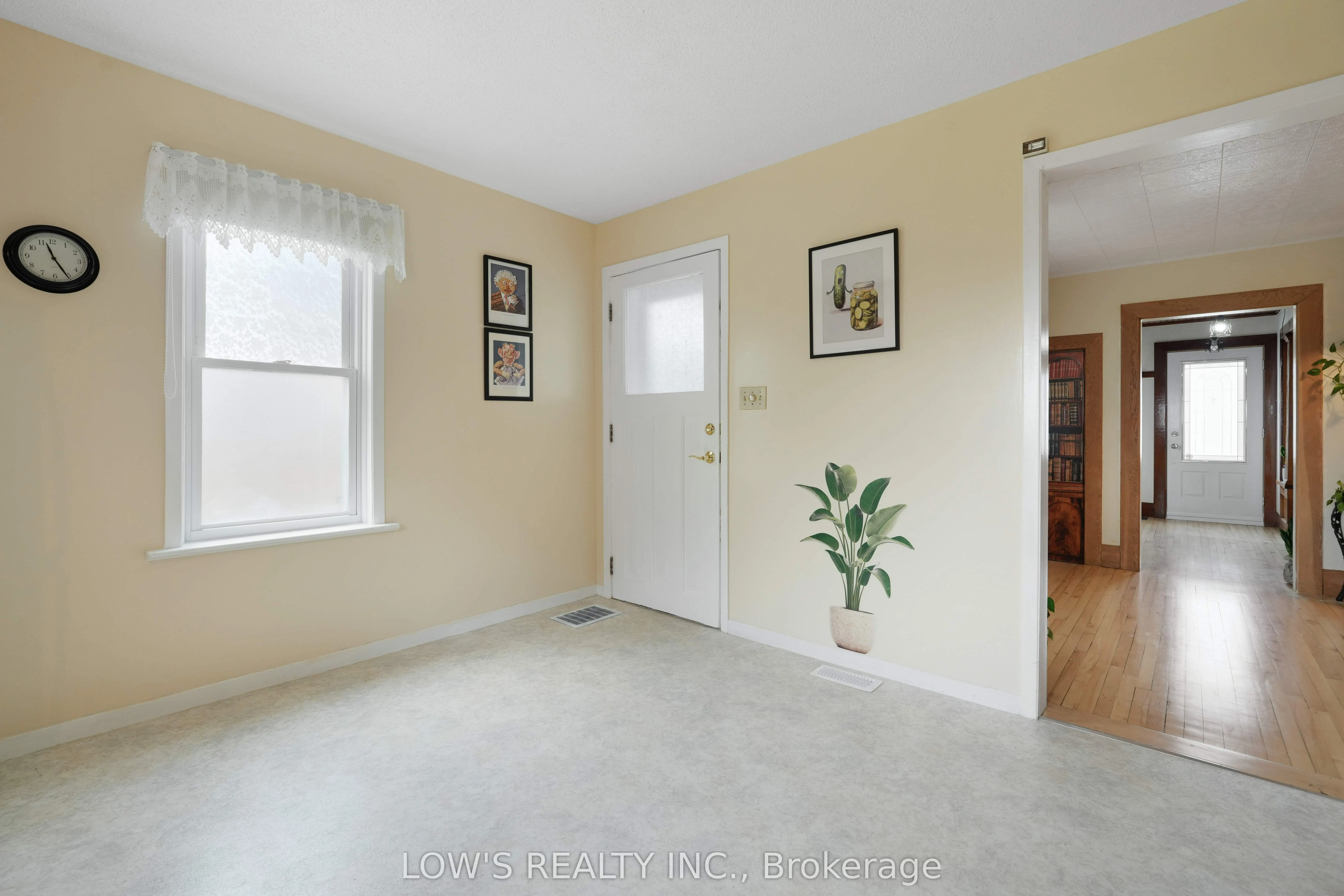 75 Stanley Avenue