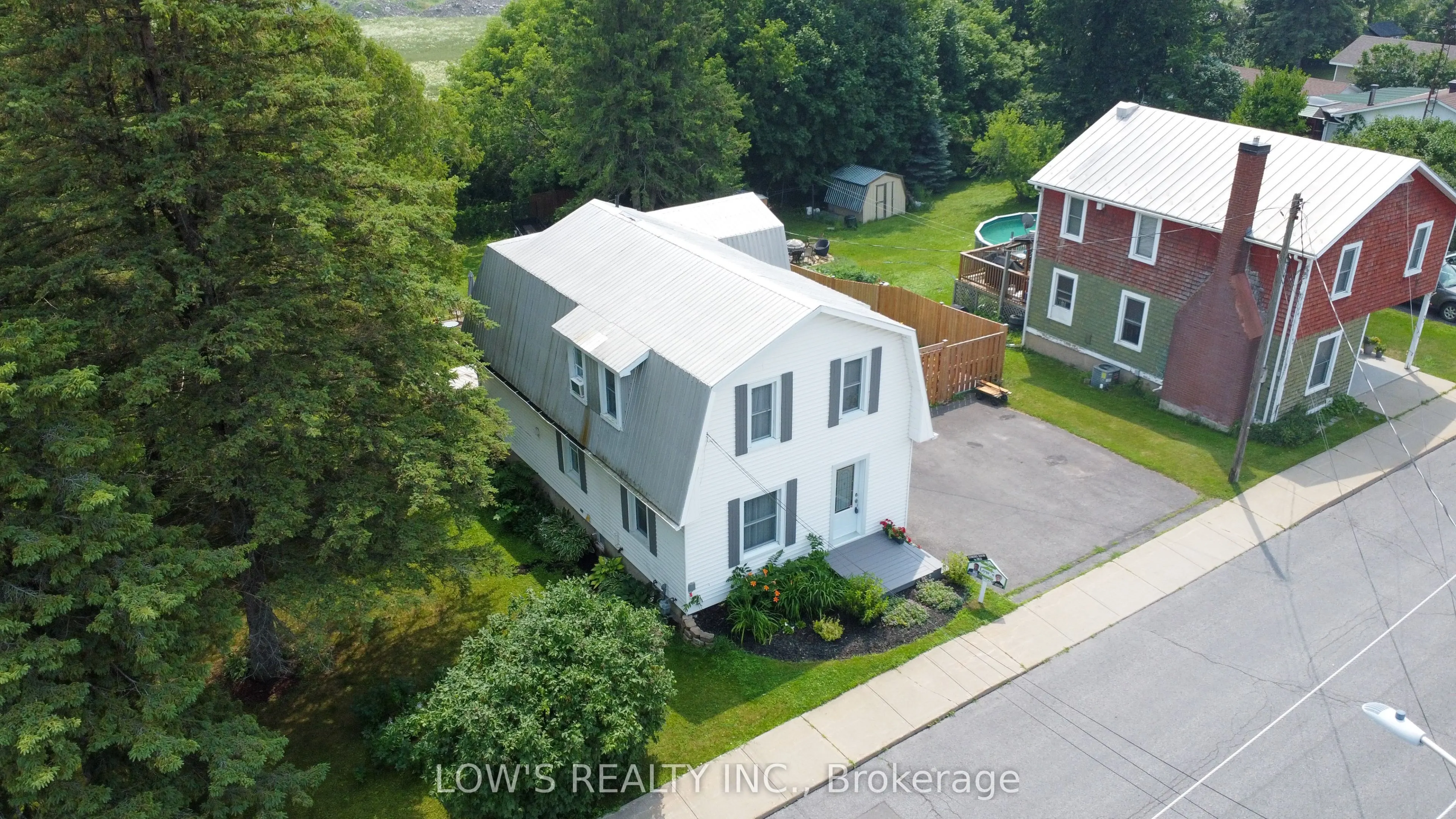 75 Stanley Avenue
