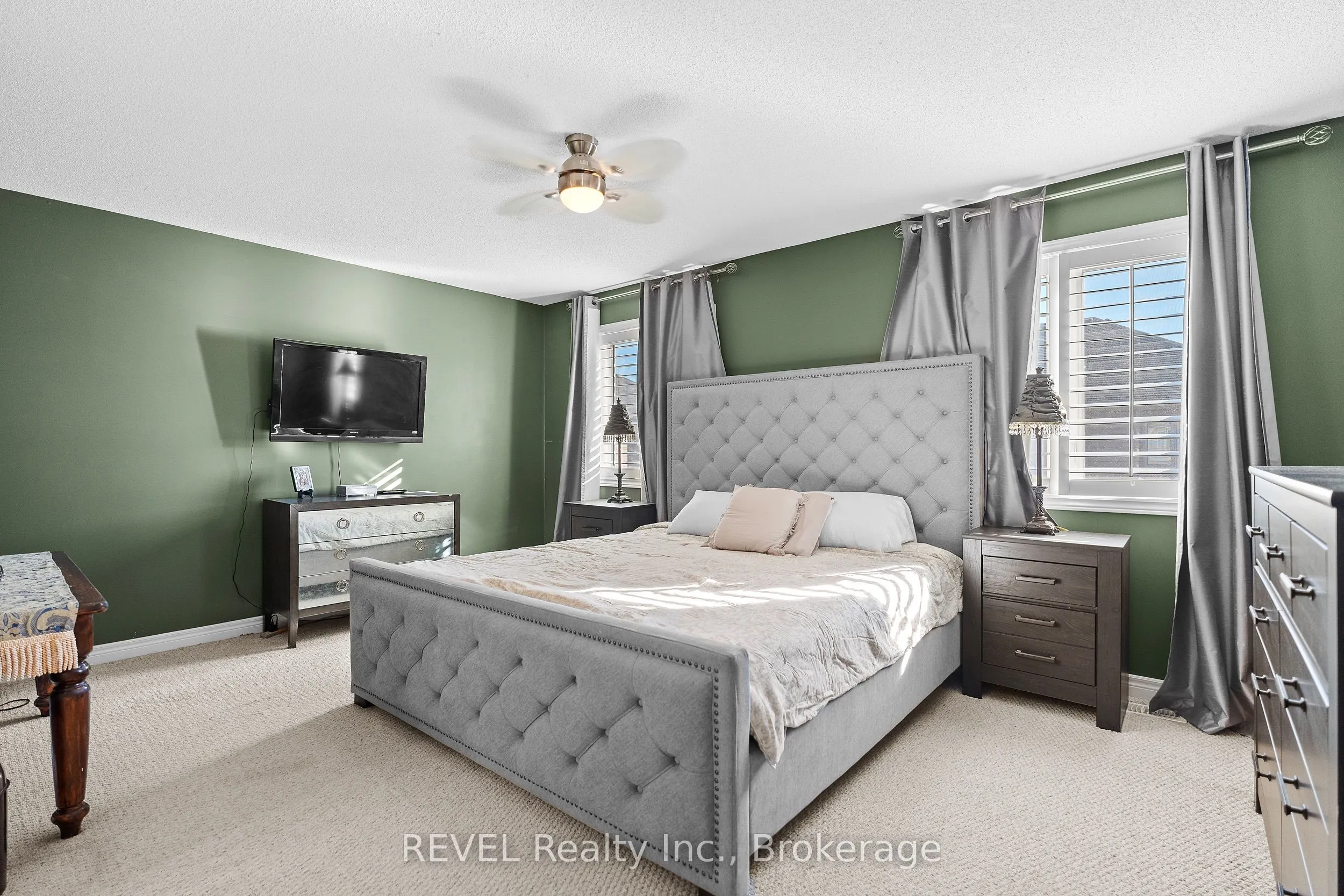 380 Lake Street, #17