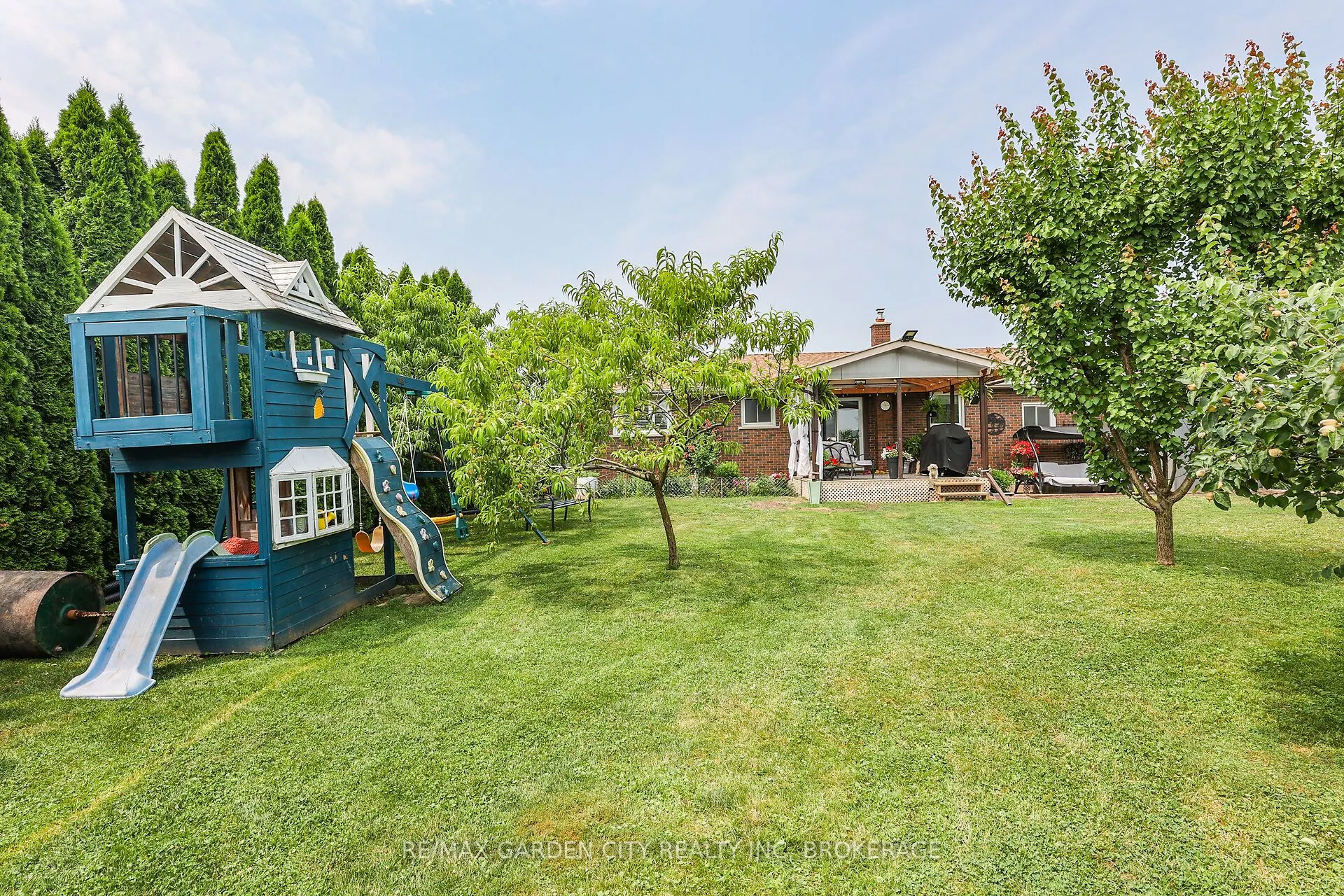 4399 Fifteenth Street