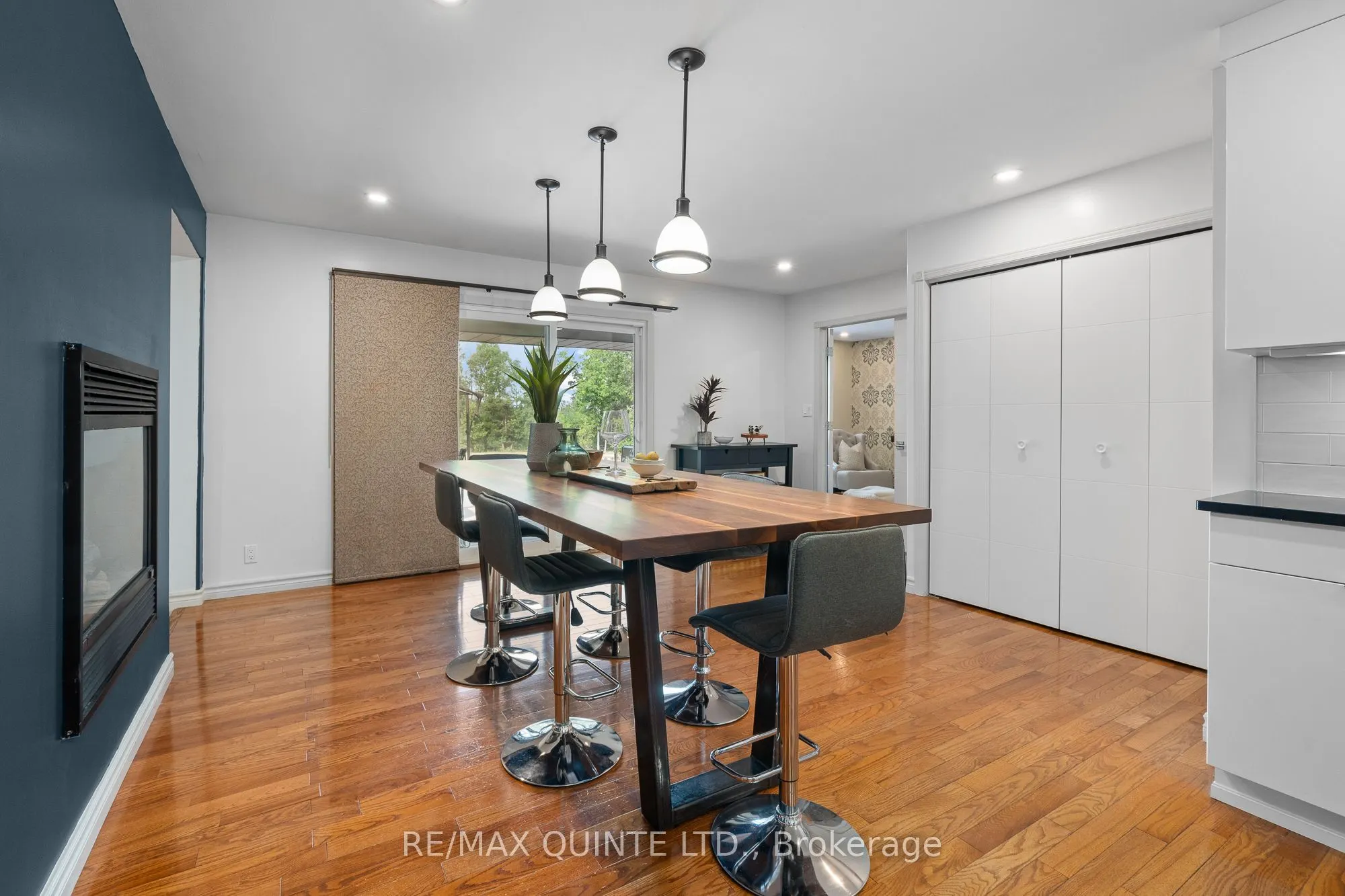 100 Bay Breeze Street