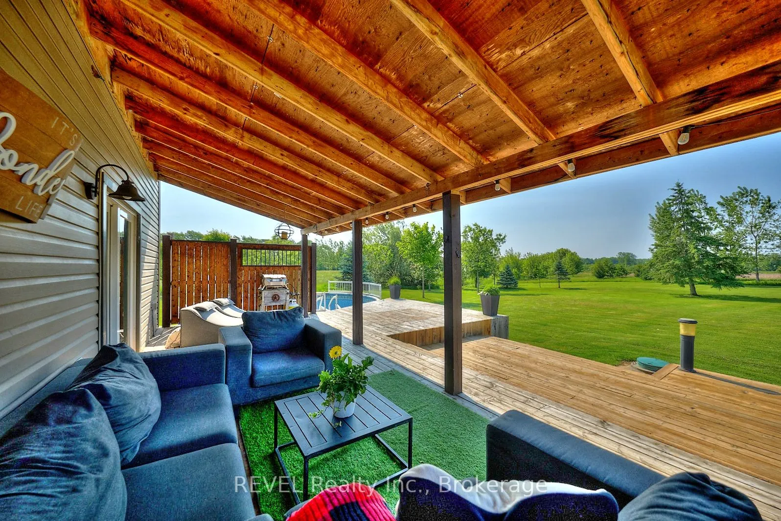 118 River Road