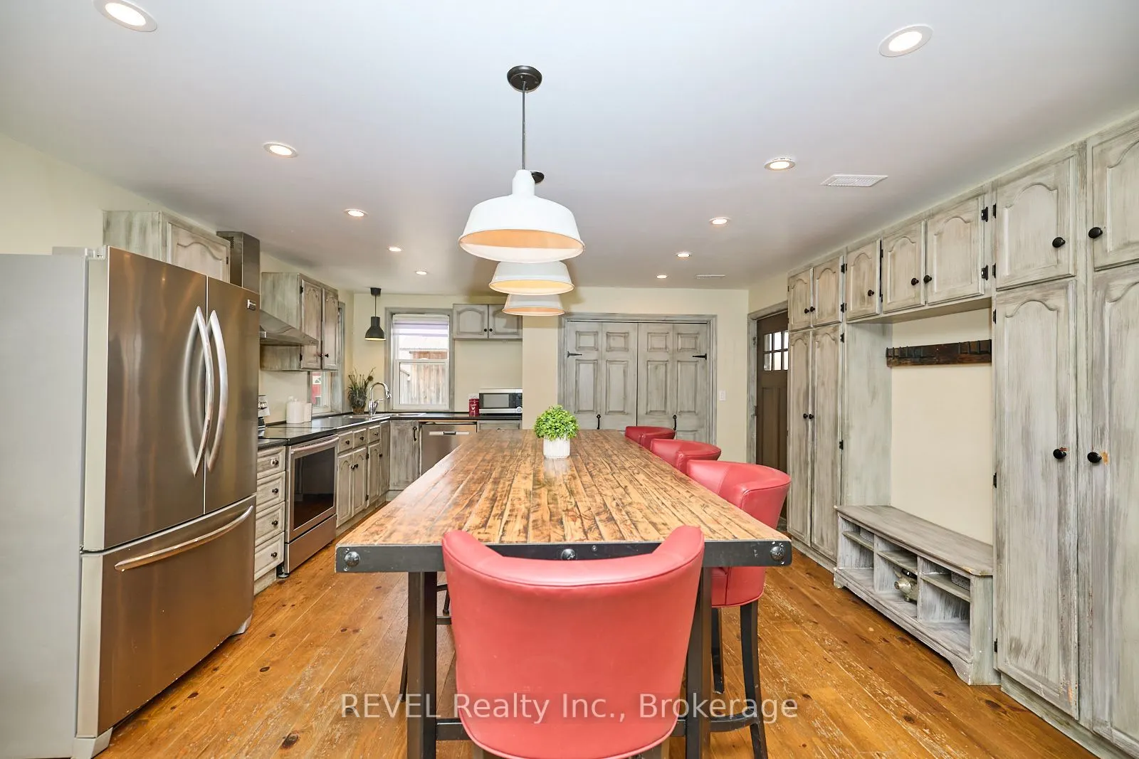 118 River Road