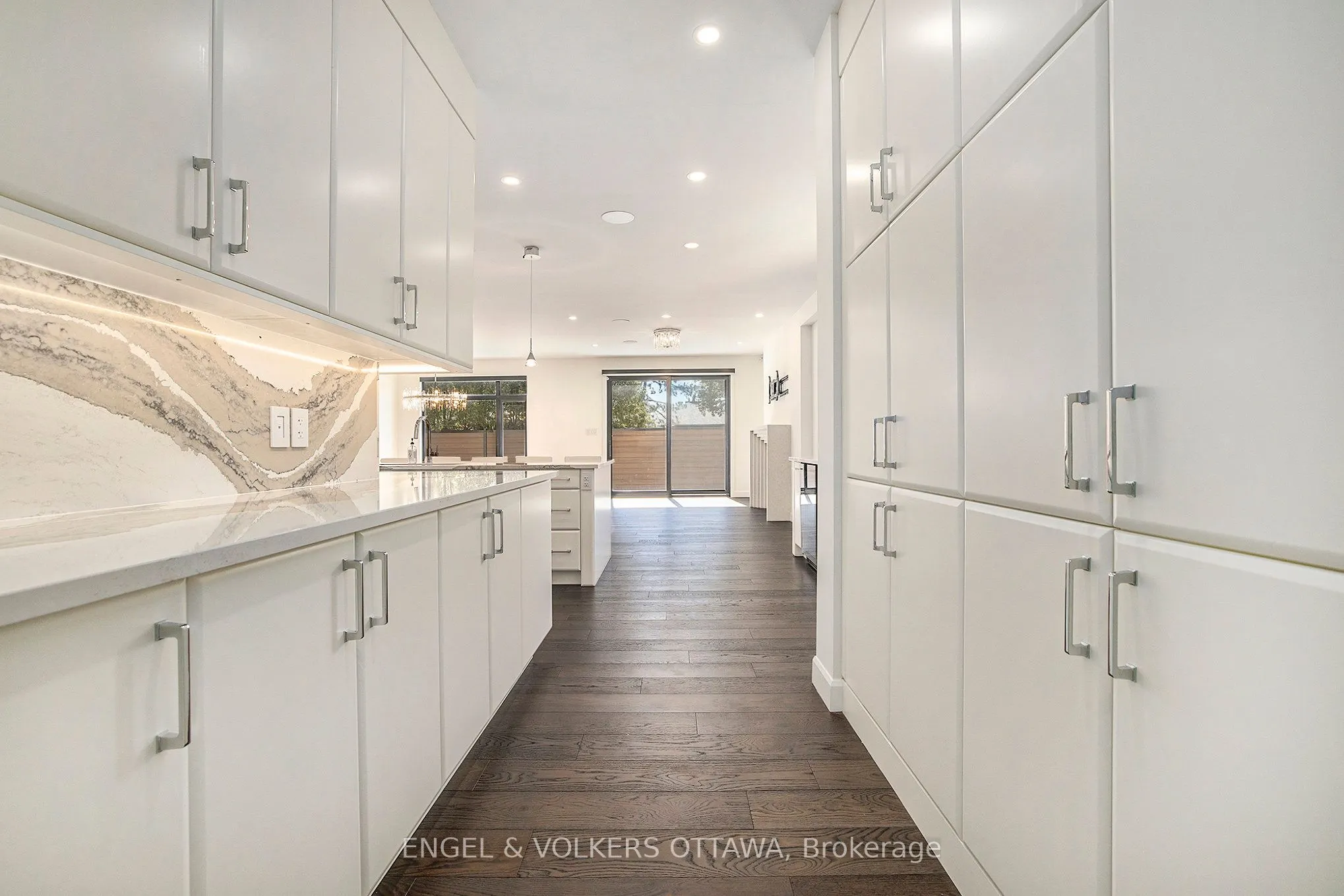 888 Melwood Avenue