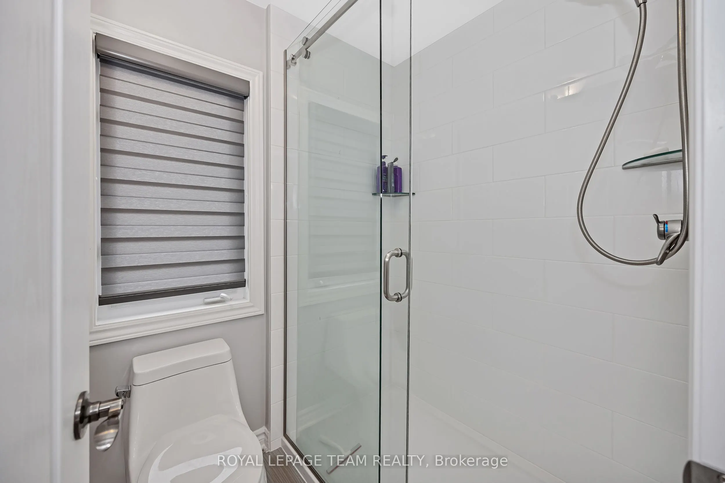 51 Bridle Crest Court