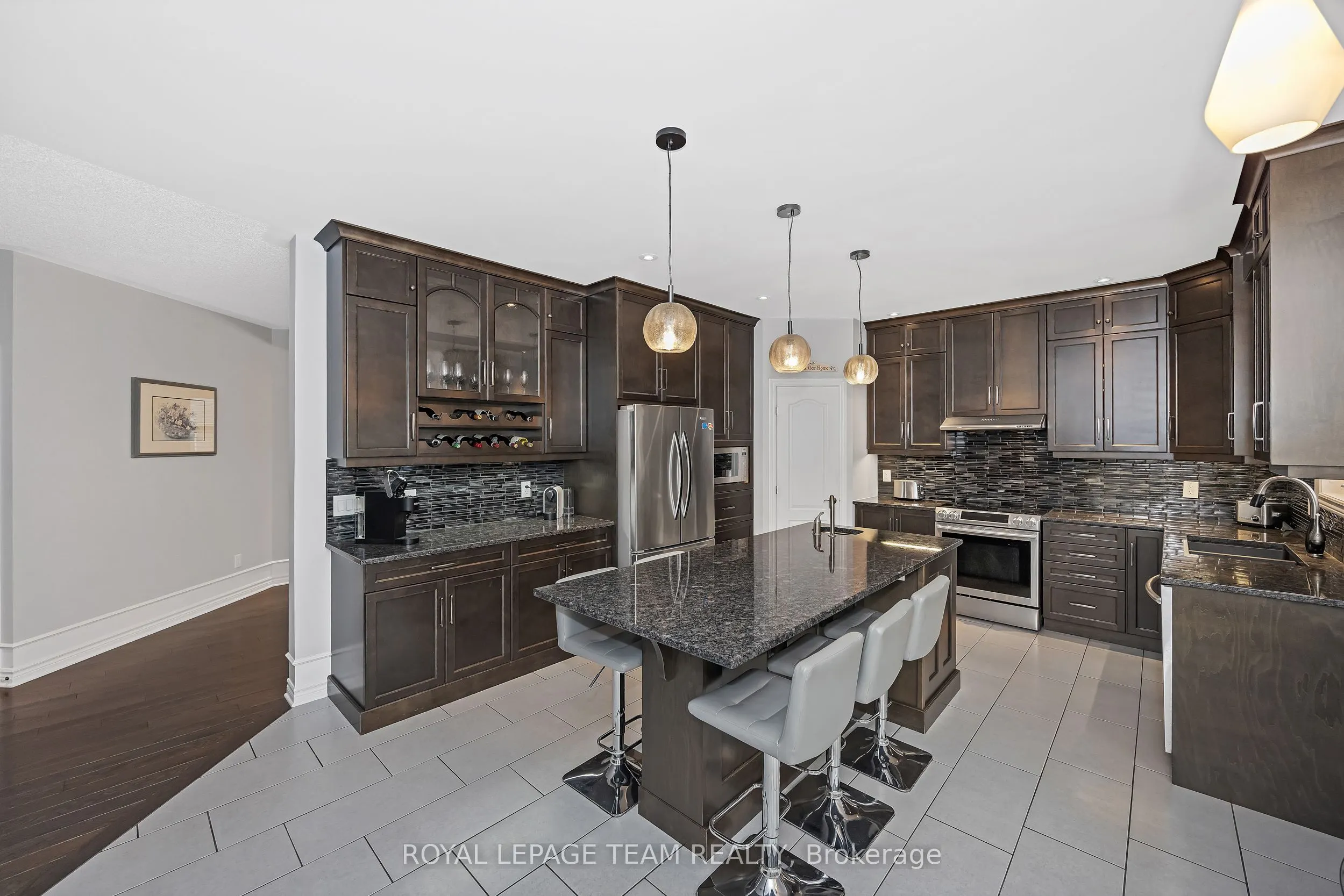 51 Bridle Crest Court