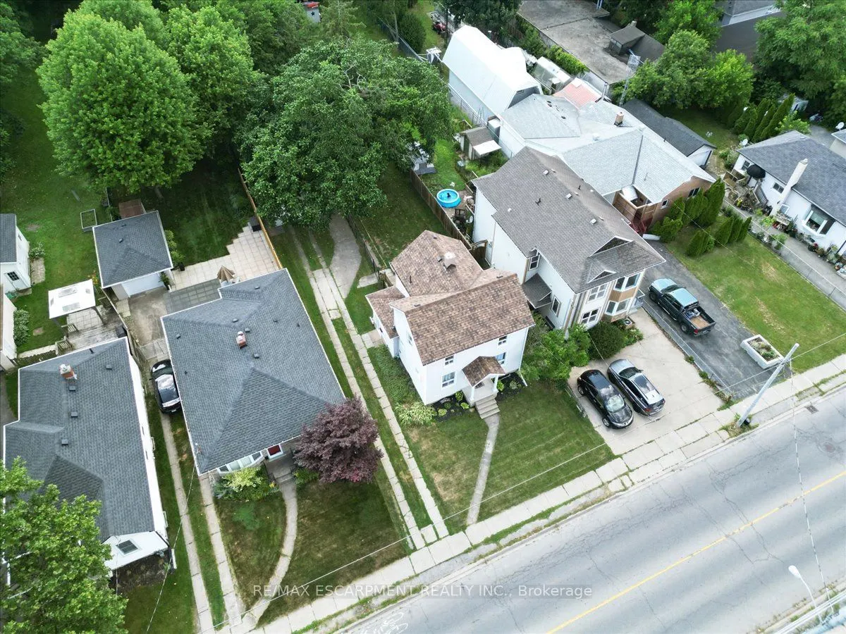 231 Vine Street
