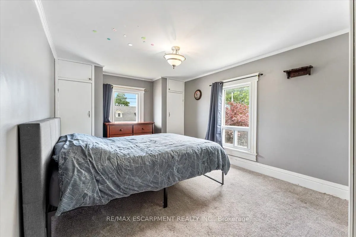 231 Vine Street