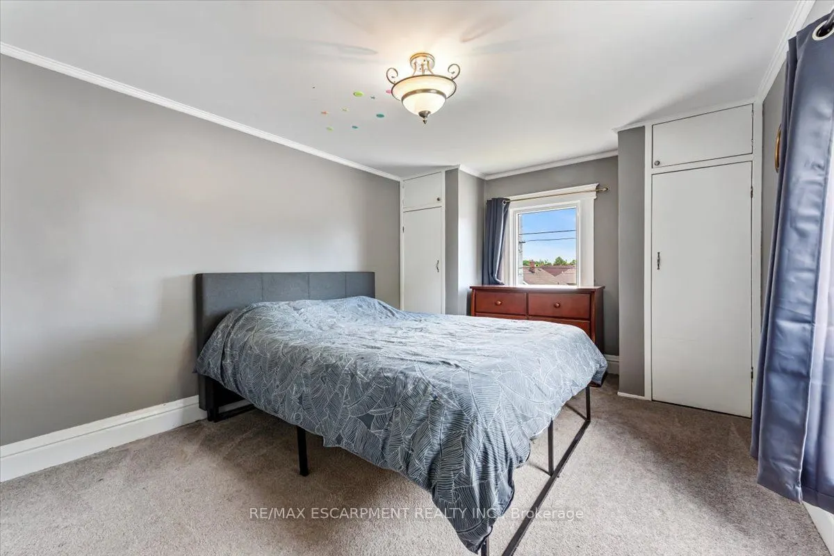 231 Vine Street