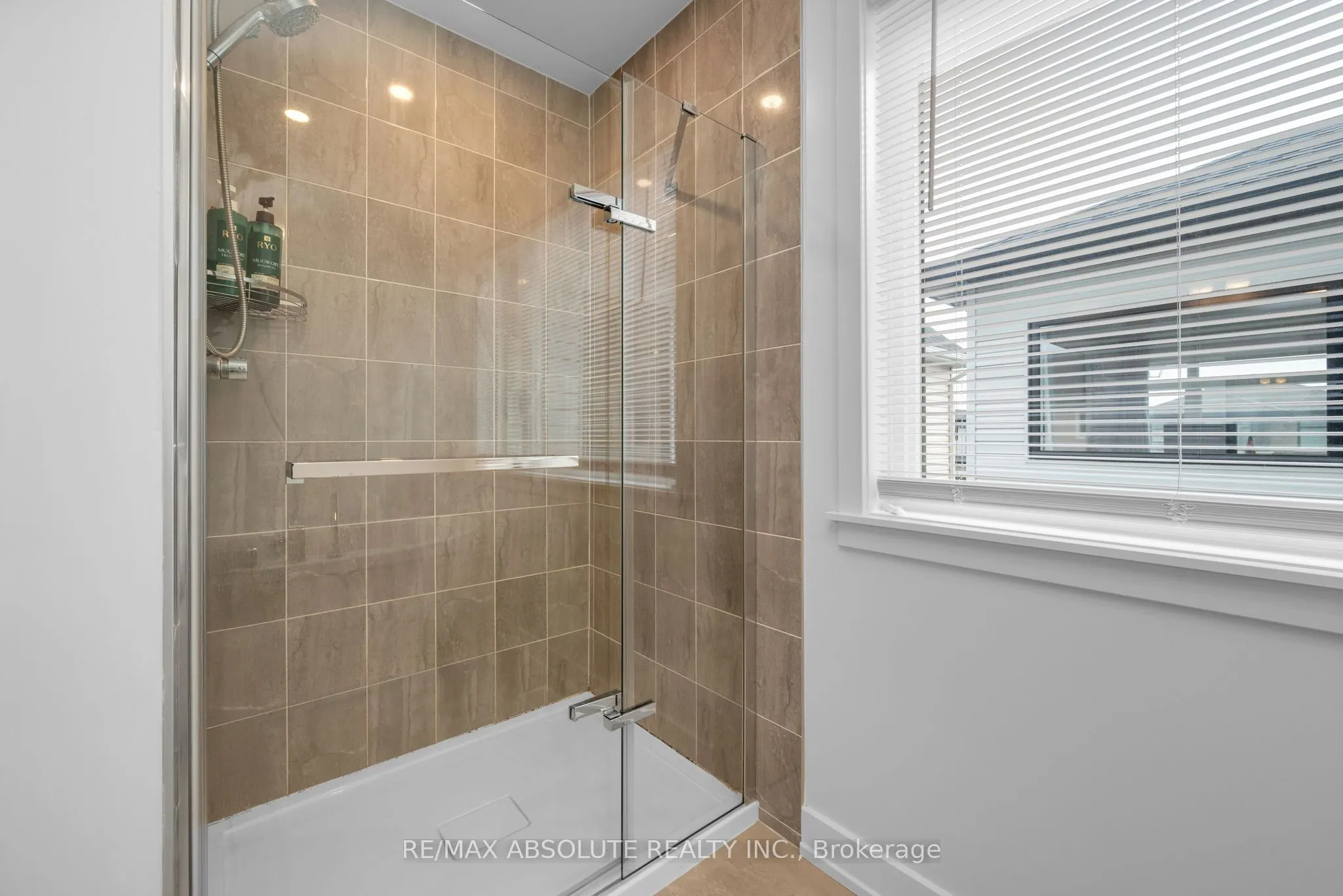 207 Osterley Way