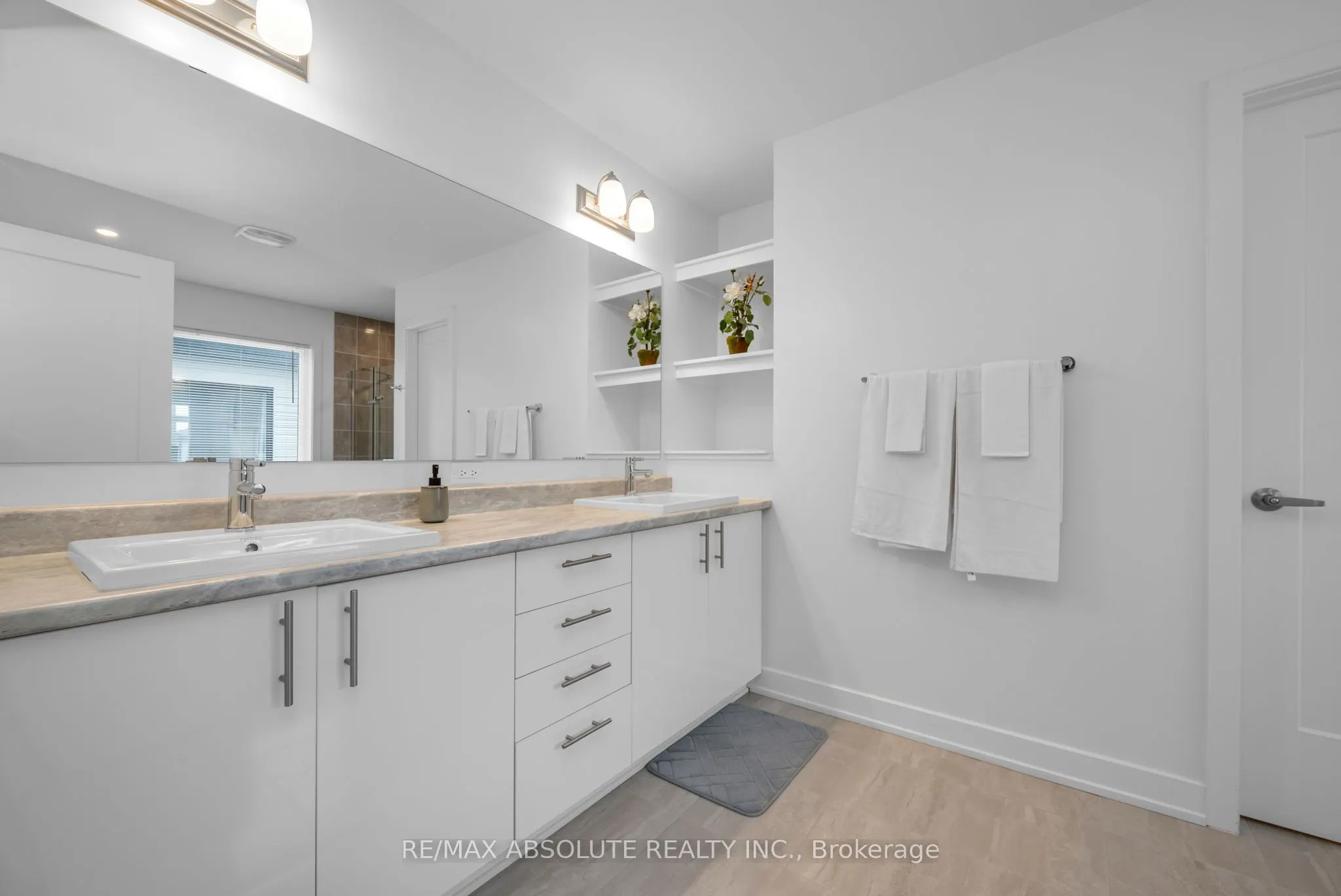 207 Osterley Way