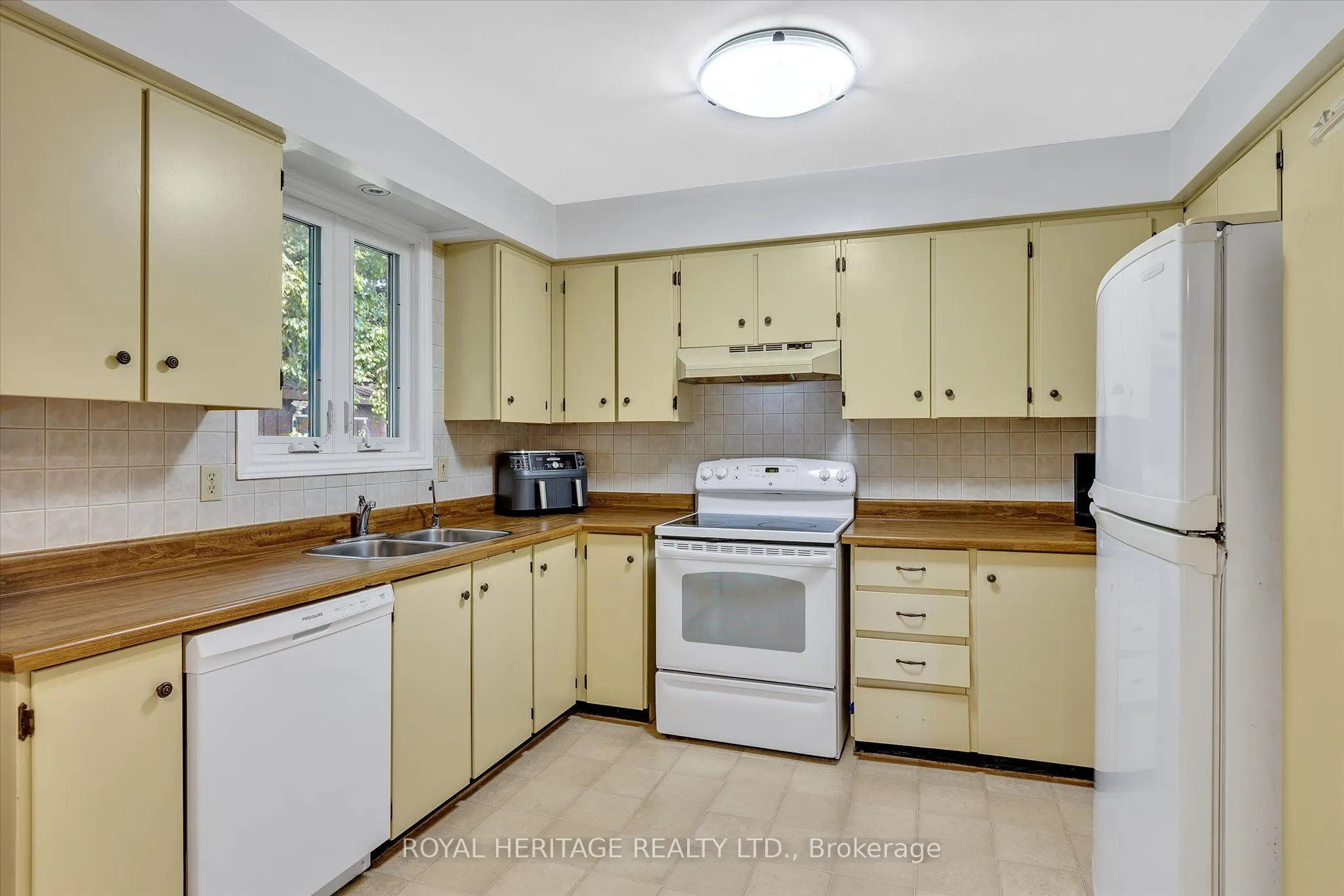 150 Sanderling Crescent