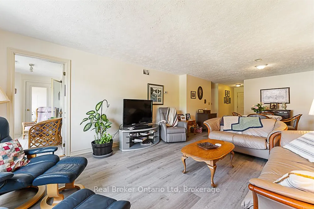 2555 3rd Avenue W #310