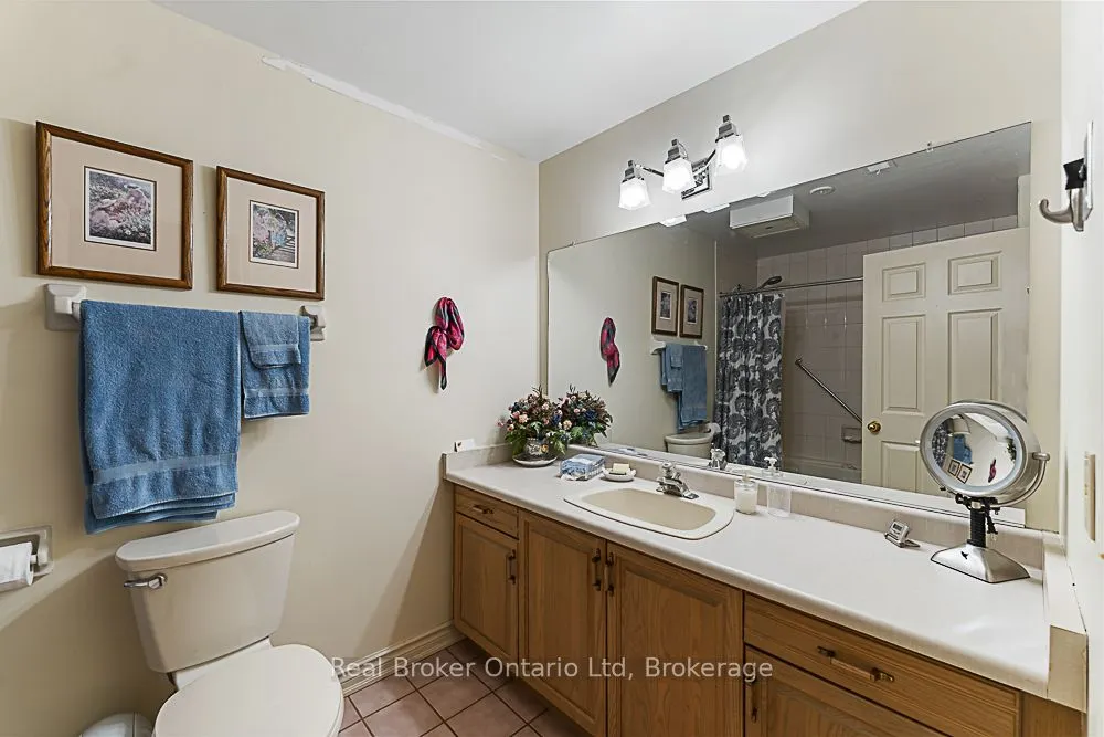 2555 3rd Avenue W #310