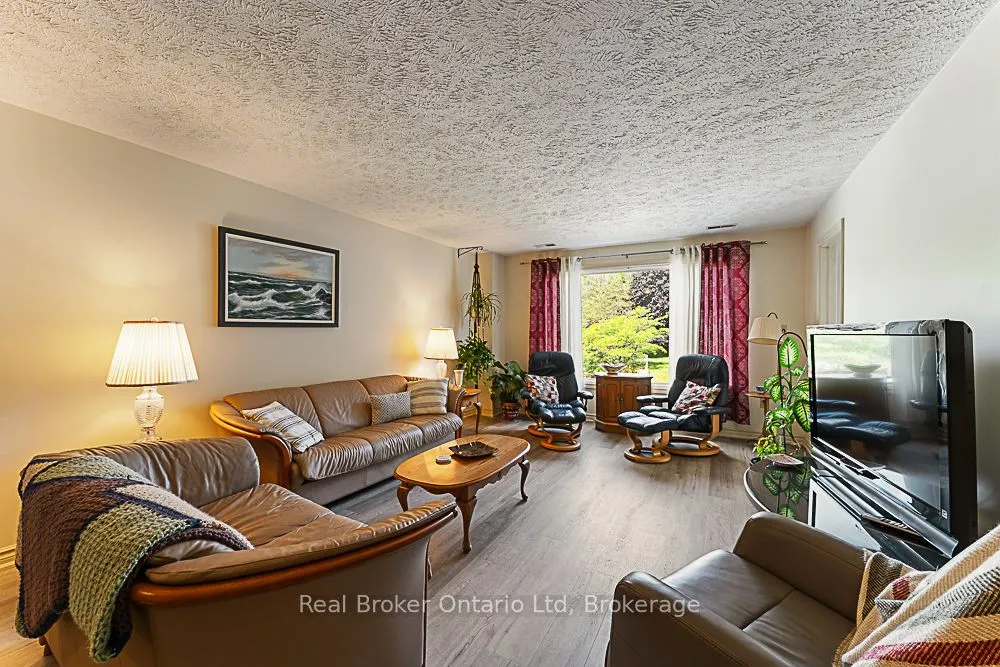 2555 3rd Avenue W #310