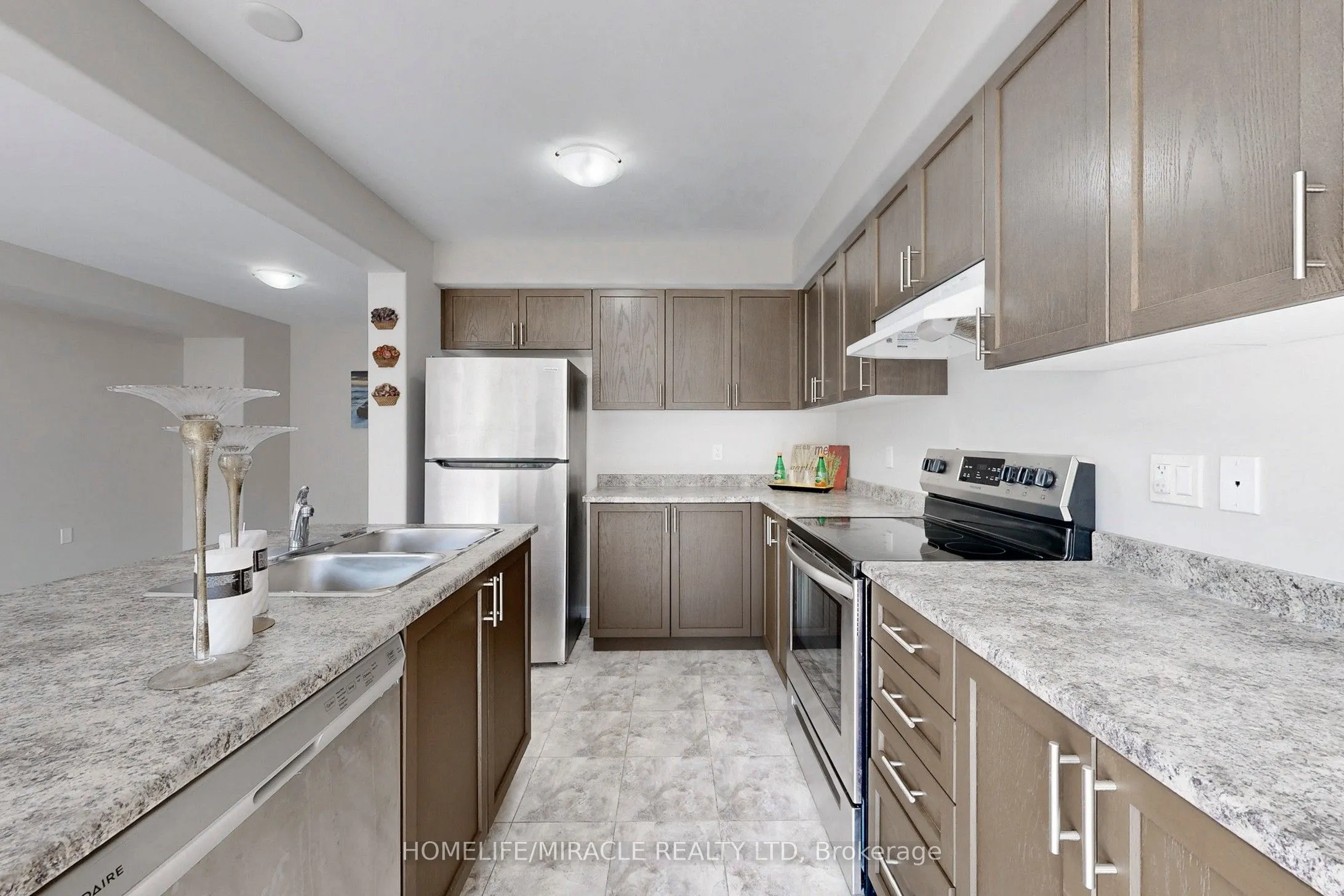 1611 Hetherington Drive