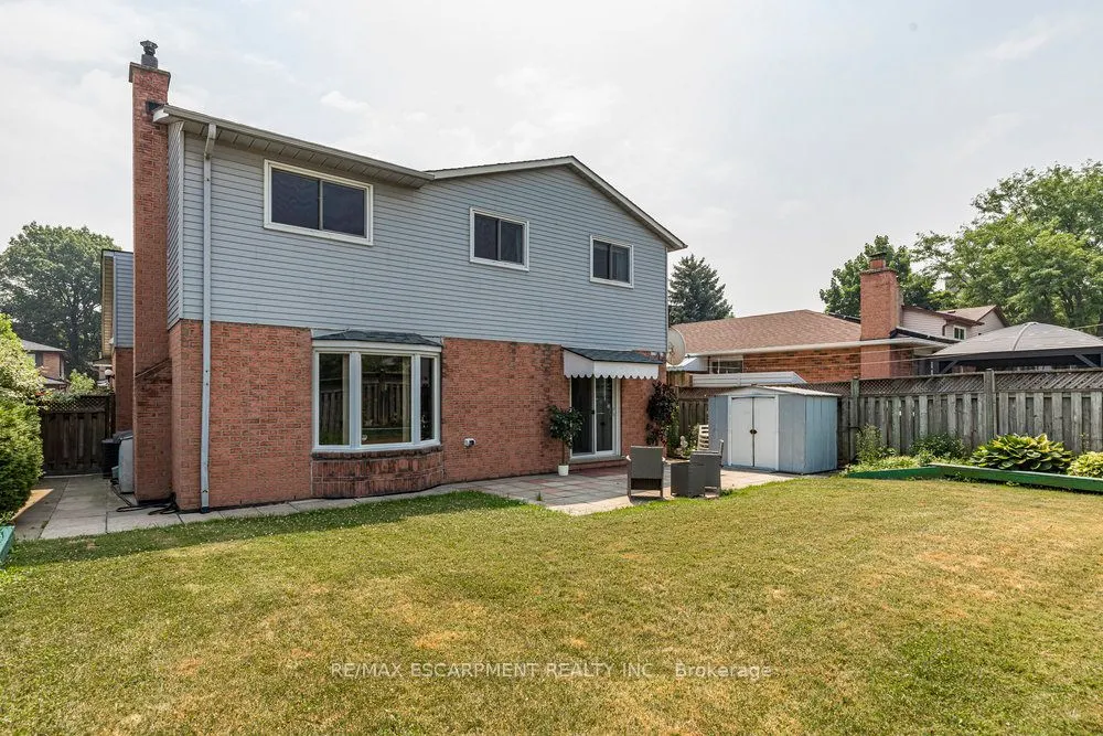 87 Strawberry Drive