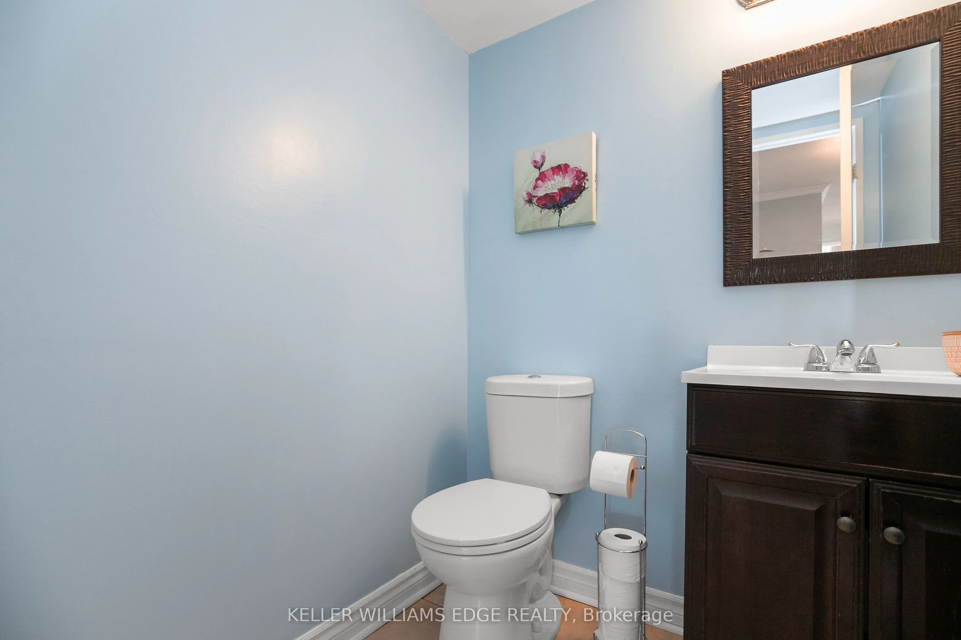 150 Charlton Avenue E, #2206