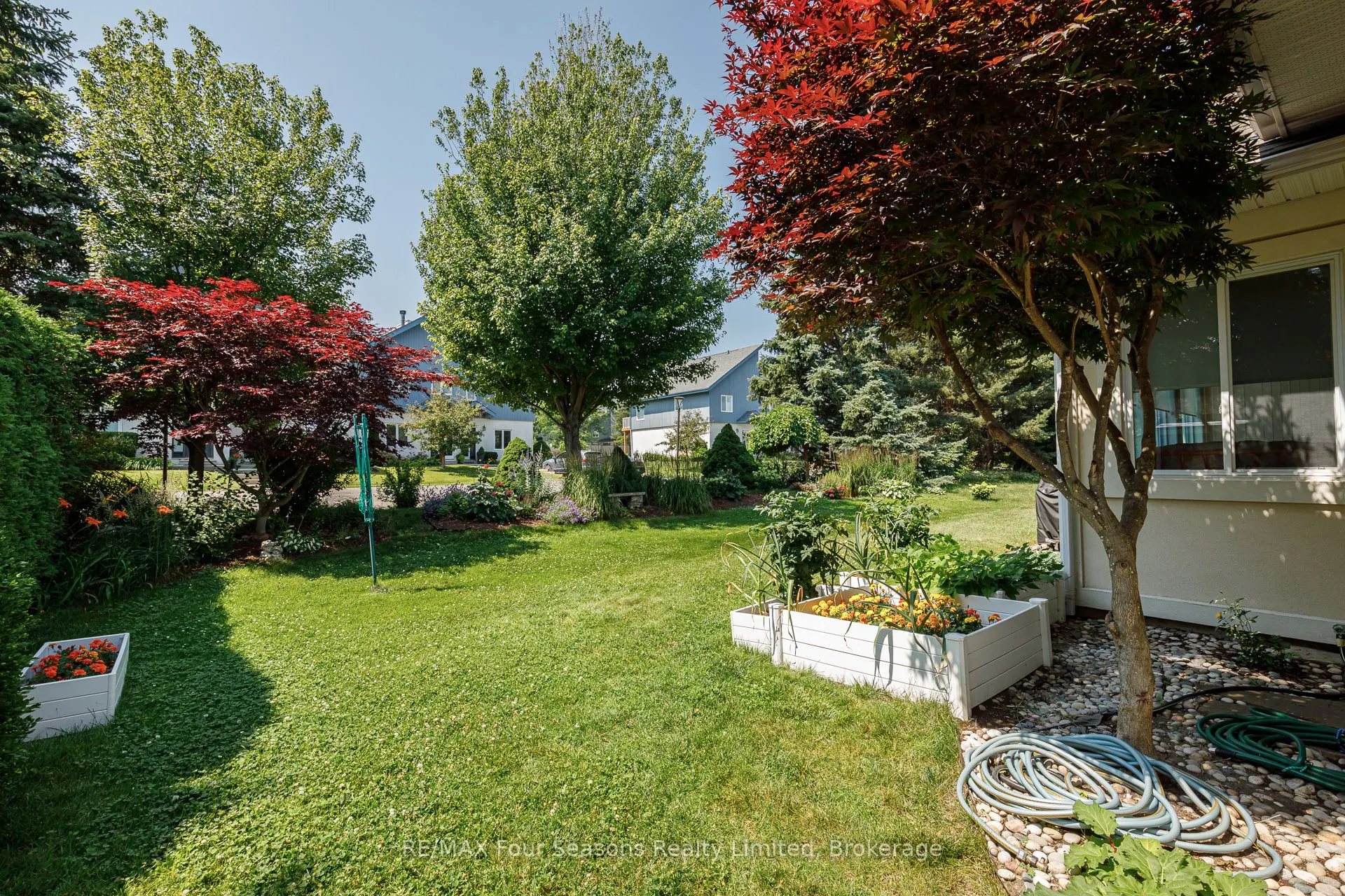 150 Brooker Boulevard