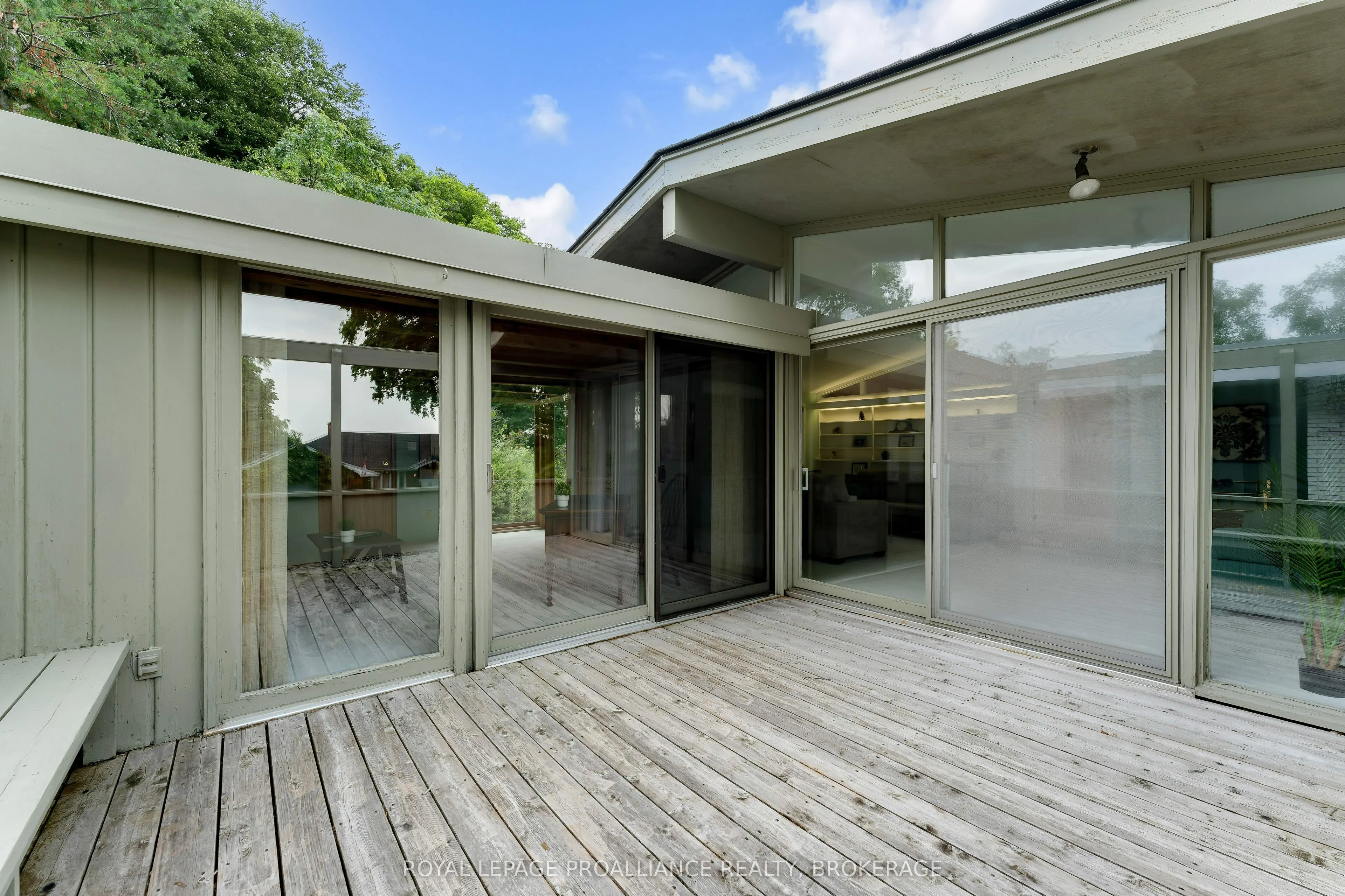 227 Alwington Place