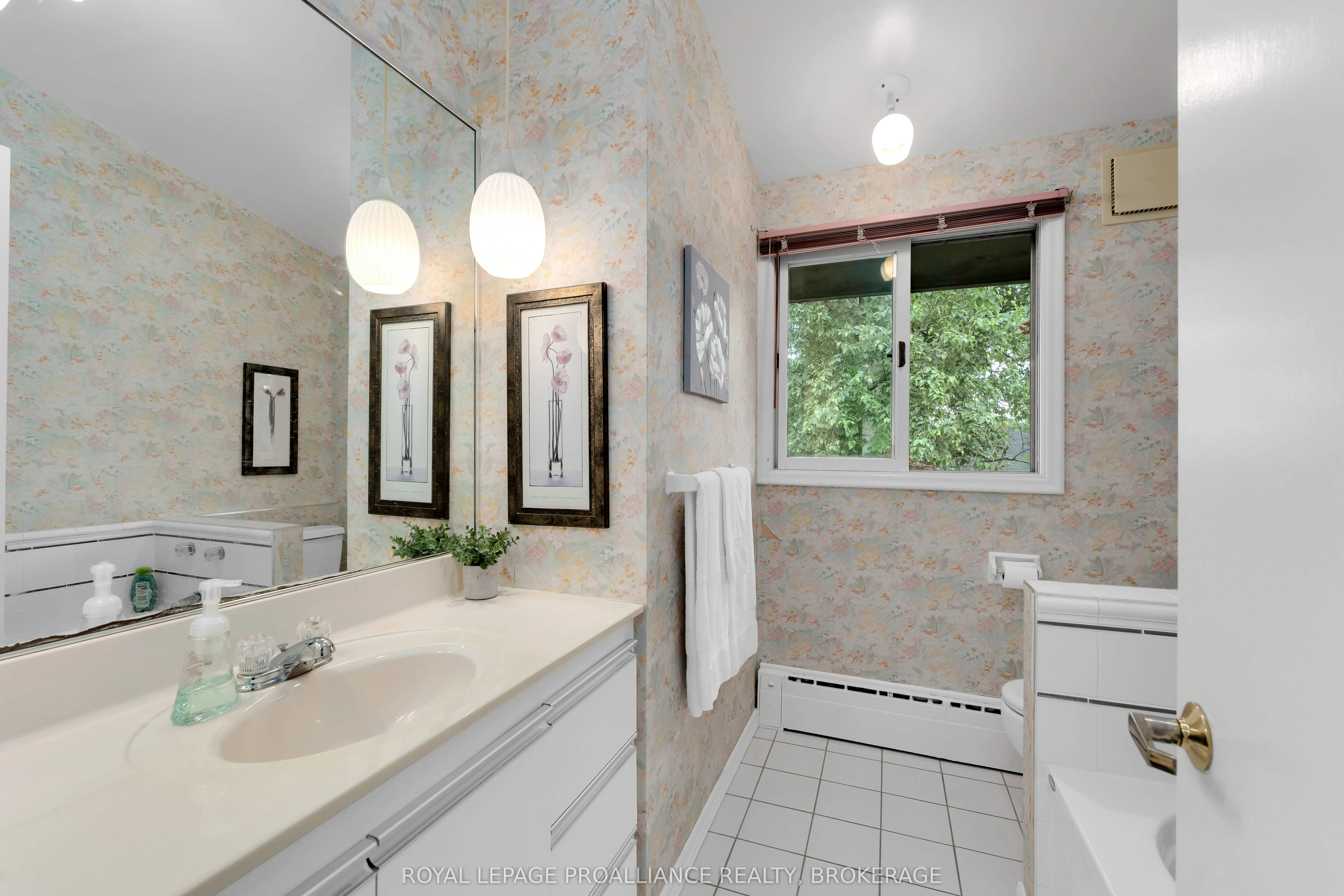 227 Alwington Place