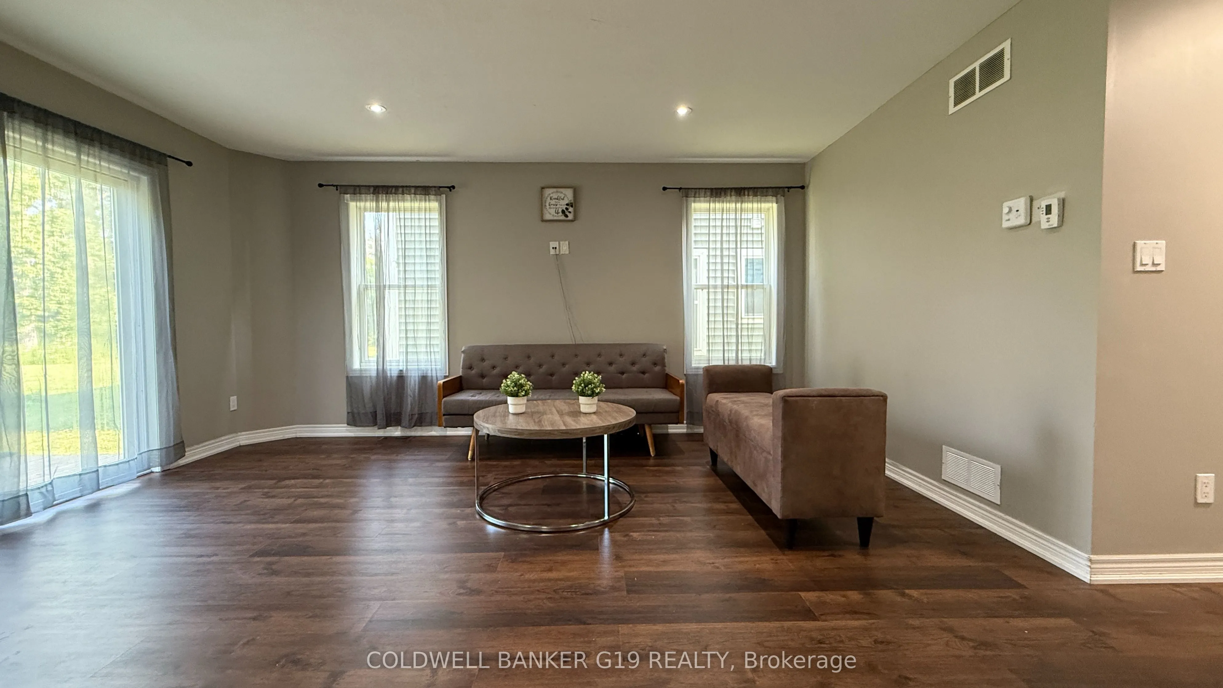 595 First Avenue