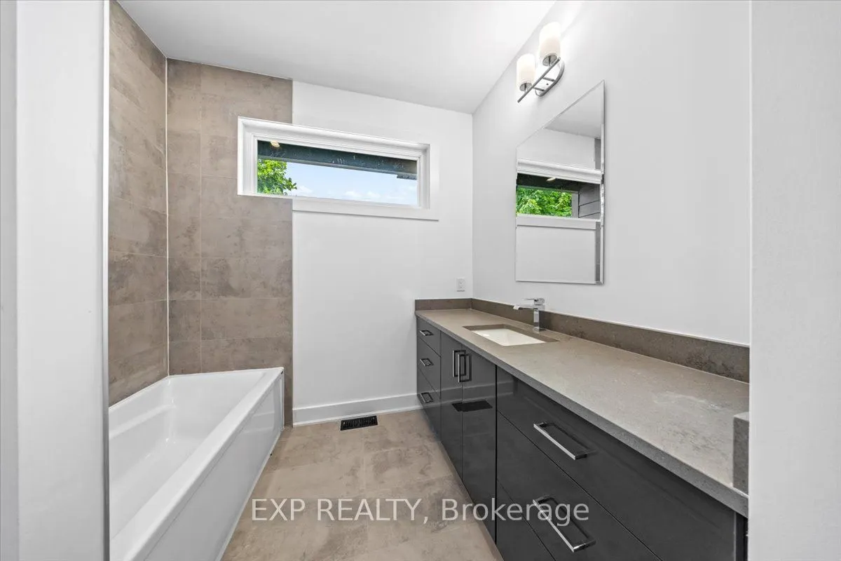 43 St Claire Avenue