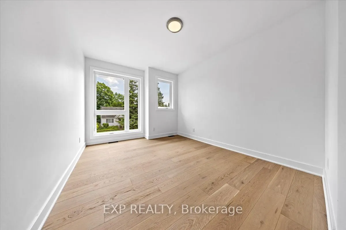 43 St Claire Avenue