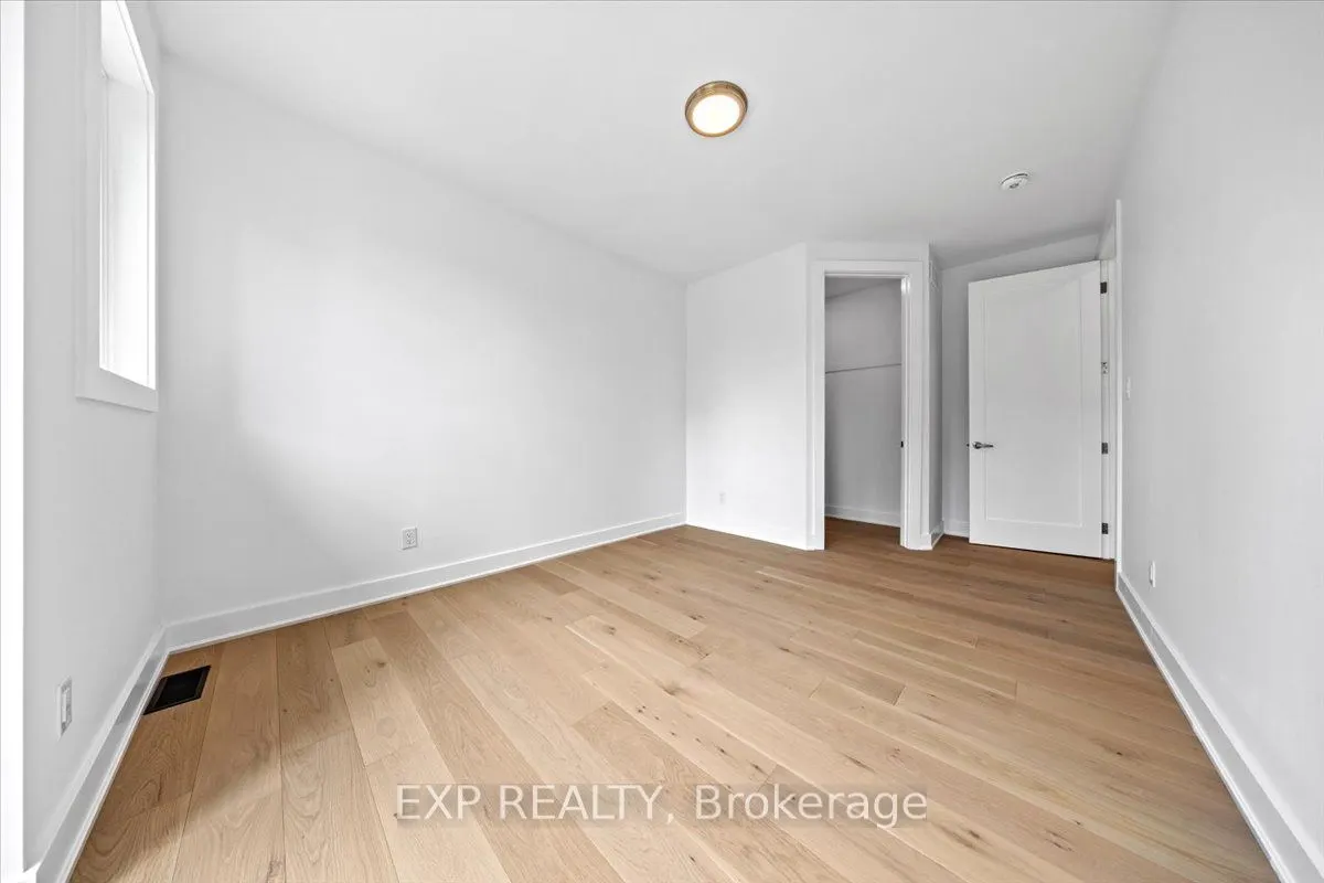 43 St Claire Avenue