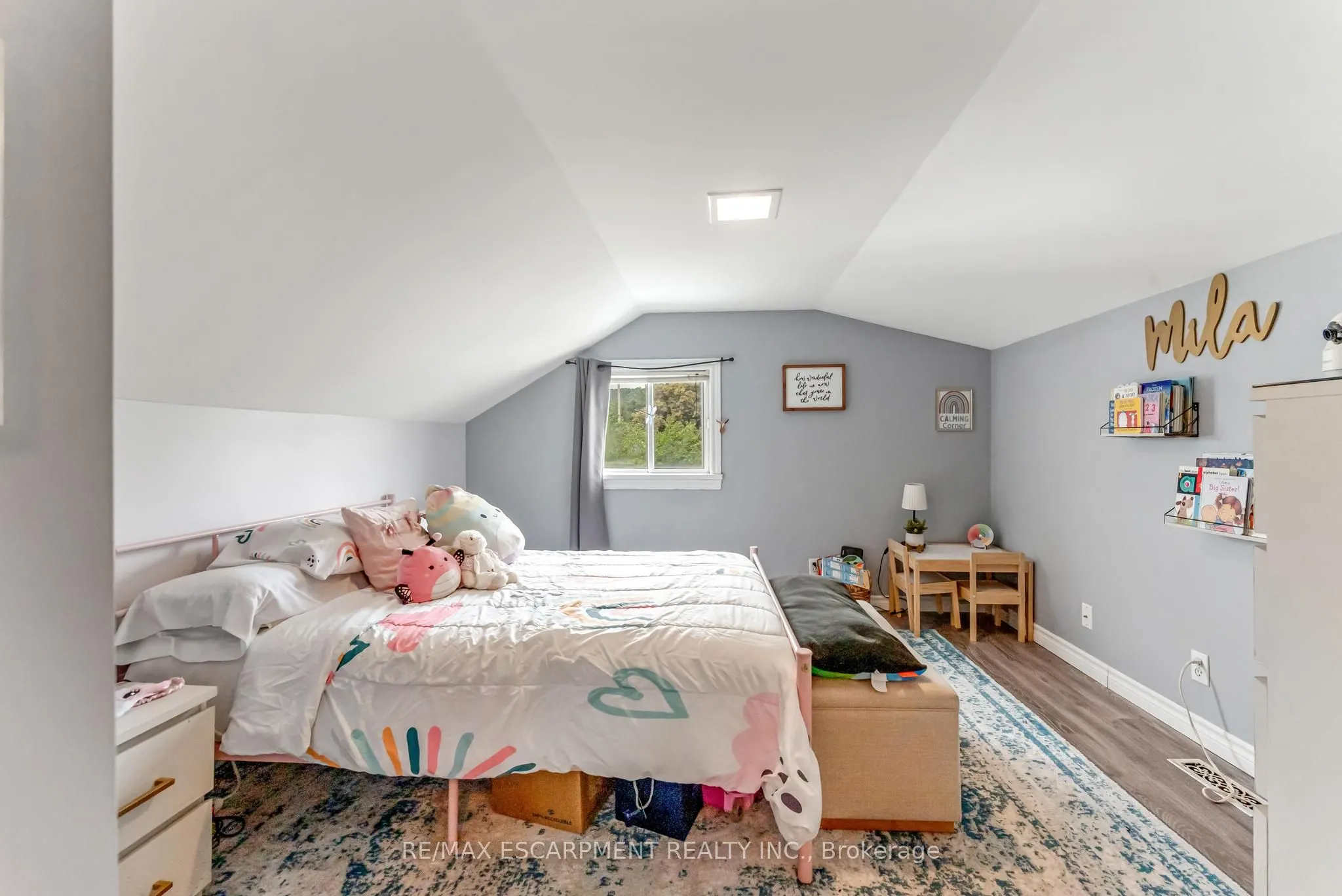 588 Cochrane Road