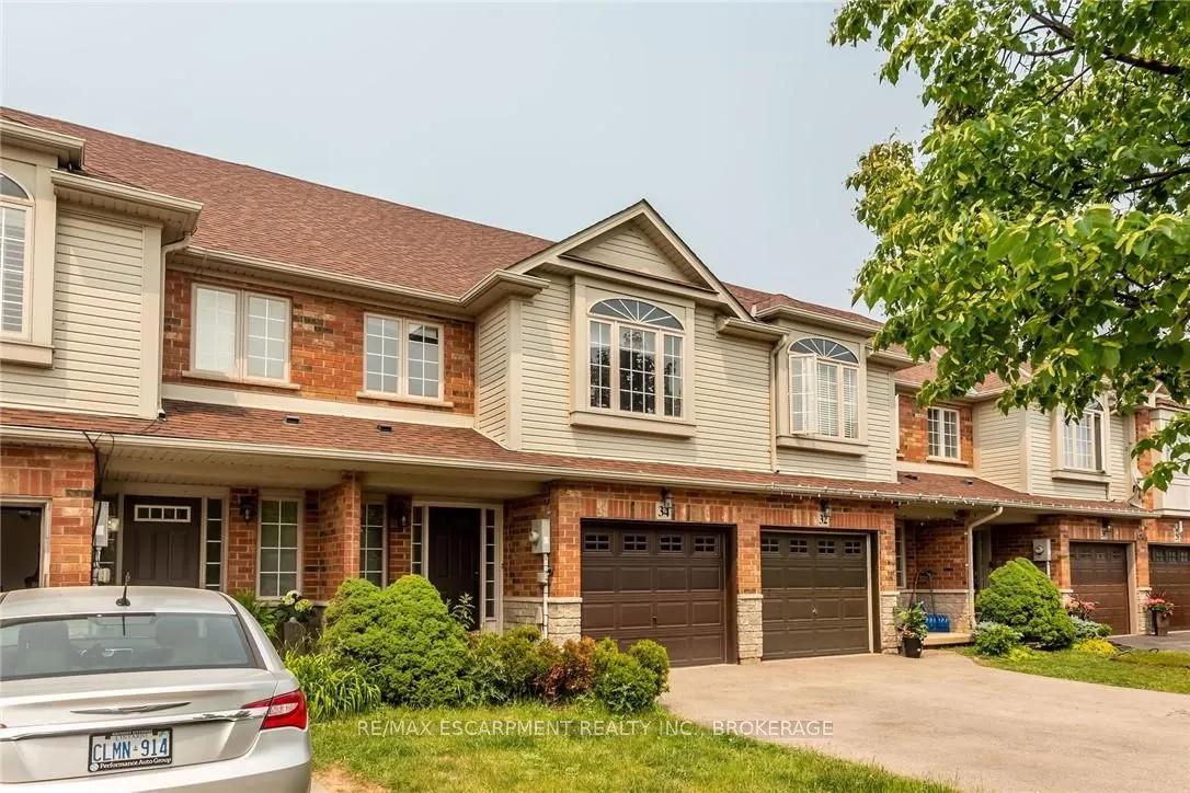 34 Elderberry Avenue