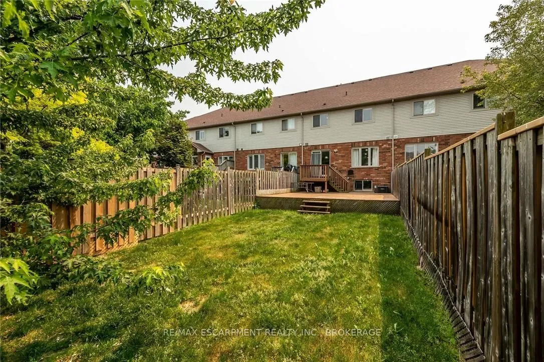34 Elderberry Avenue