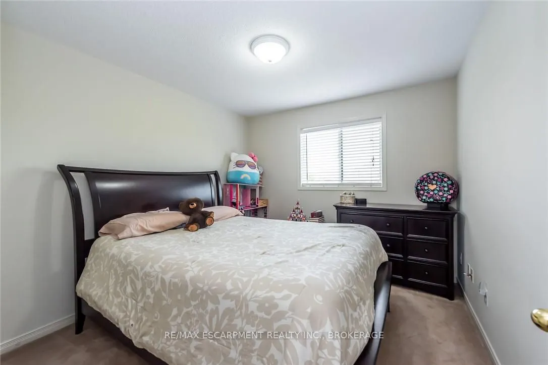 34 Elderberry Avenue