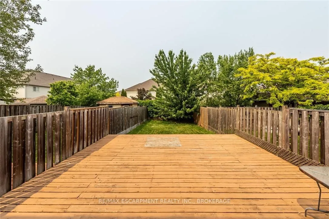 34 Elderberry Avenue