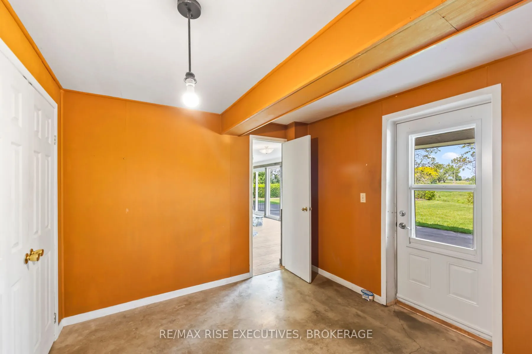 1128 Townline Road