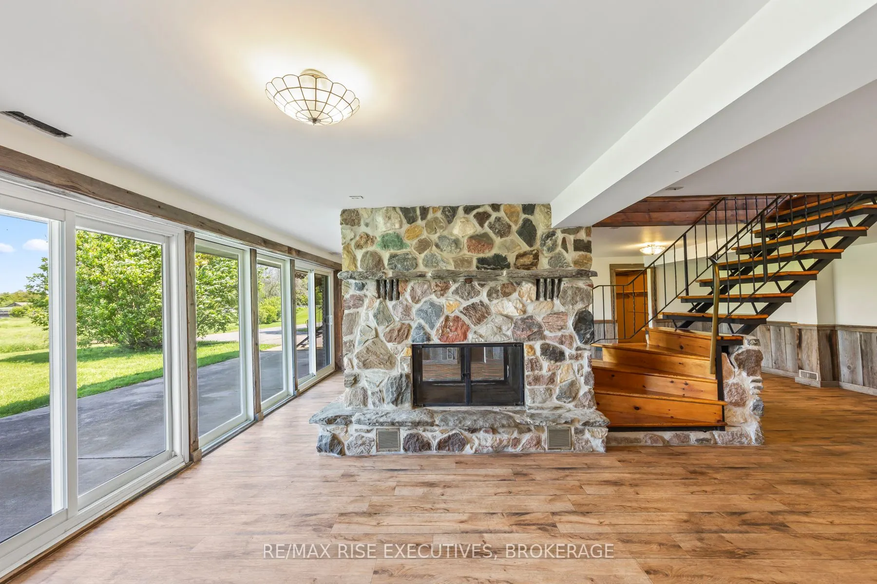 1128 Townline Road