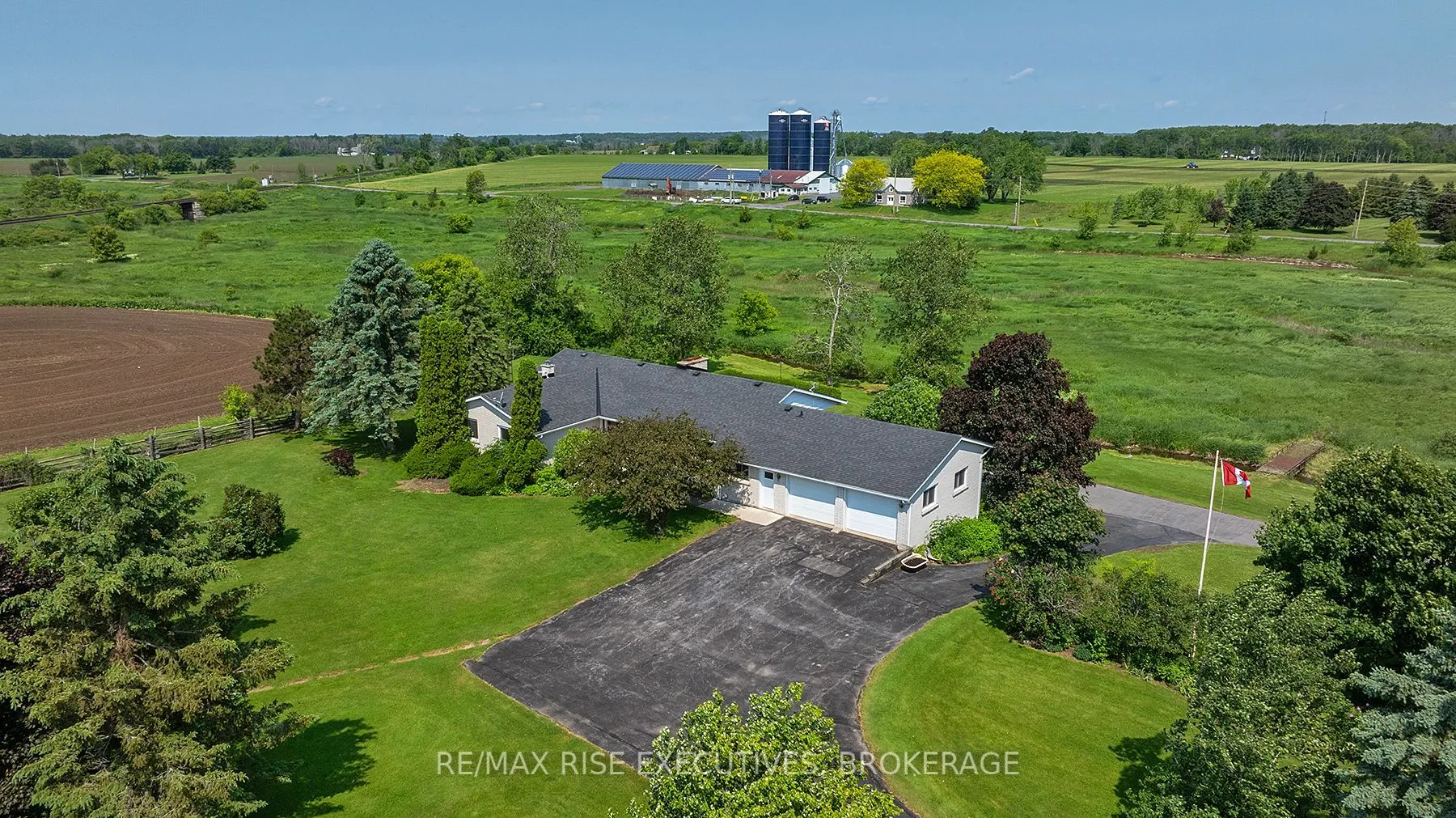 1128 Townline Road